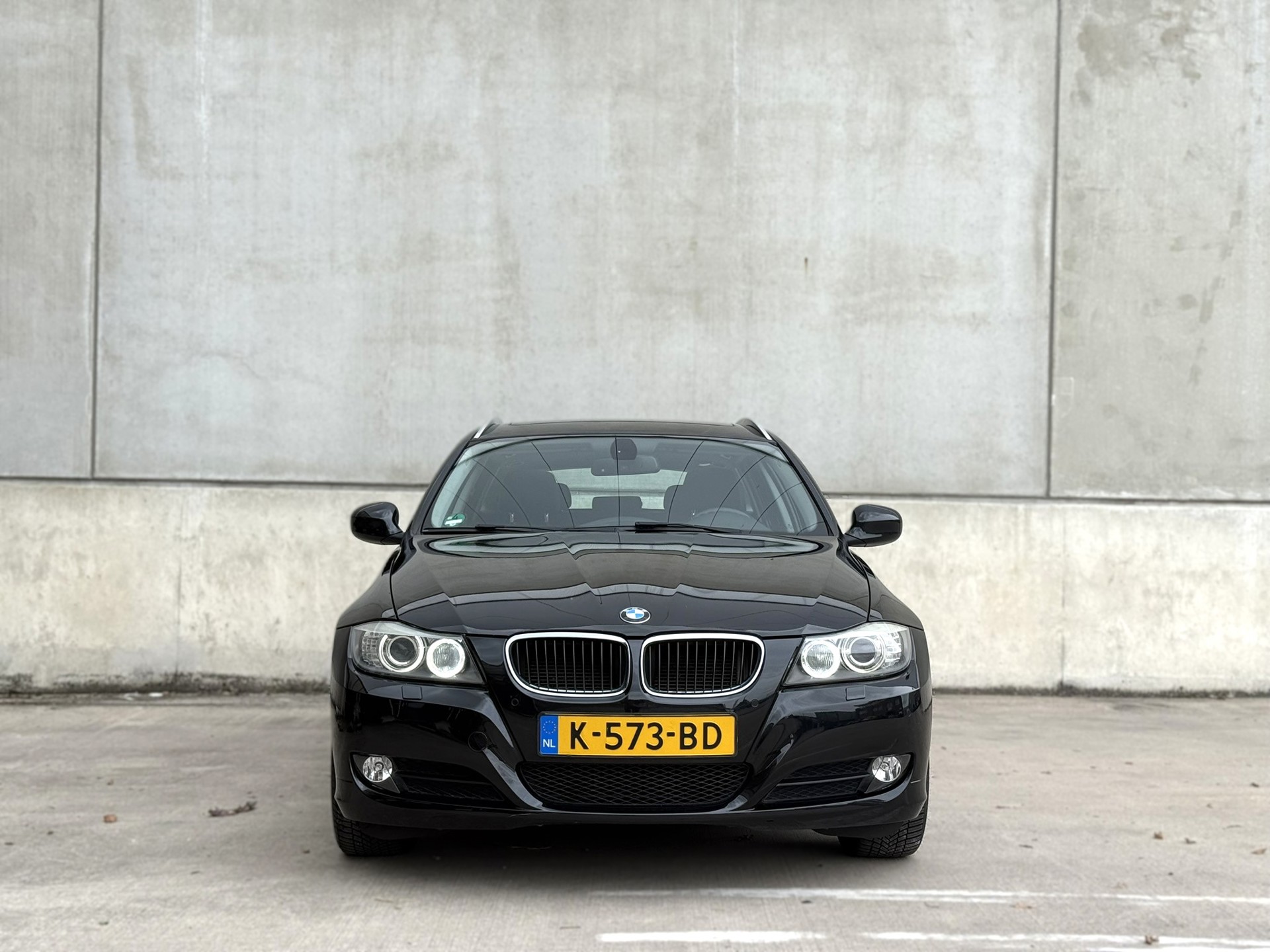 Foto van BMW 320i