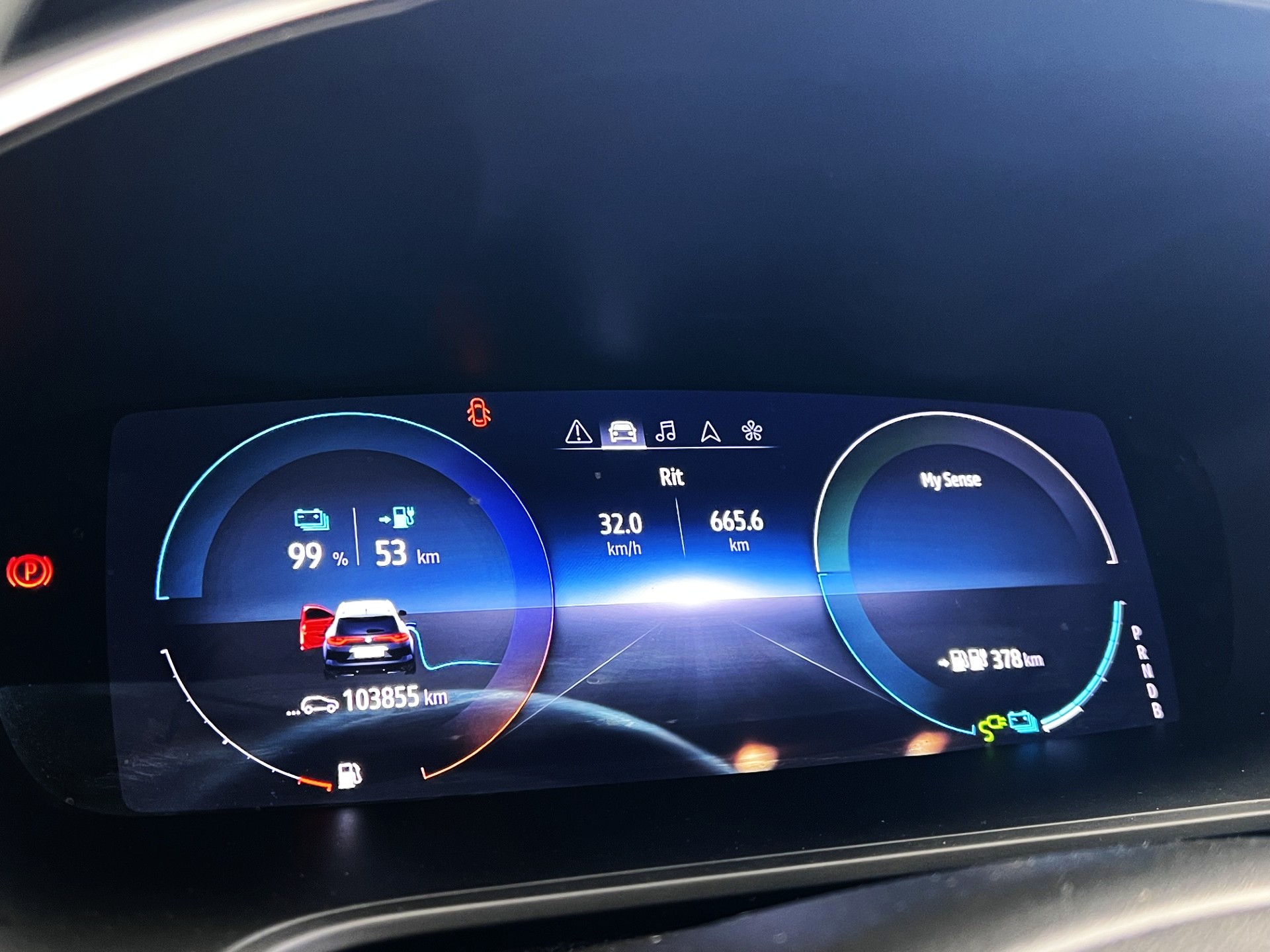 Foto van Renault Megane E-tech Plug-in Hybrid
