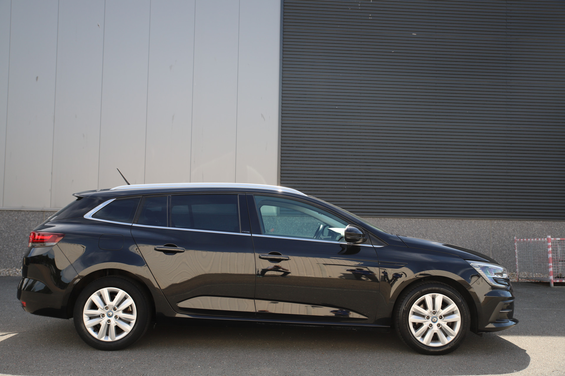 Foto van Renault Megane E-tech Plug-in Hybrid