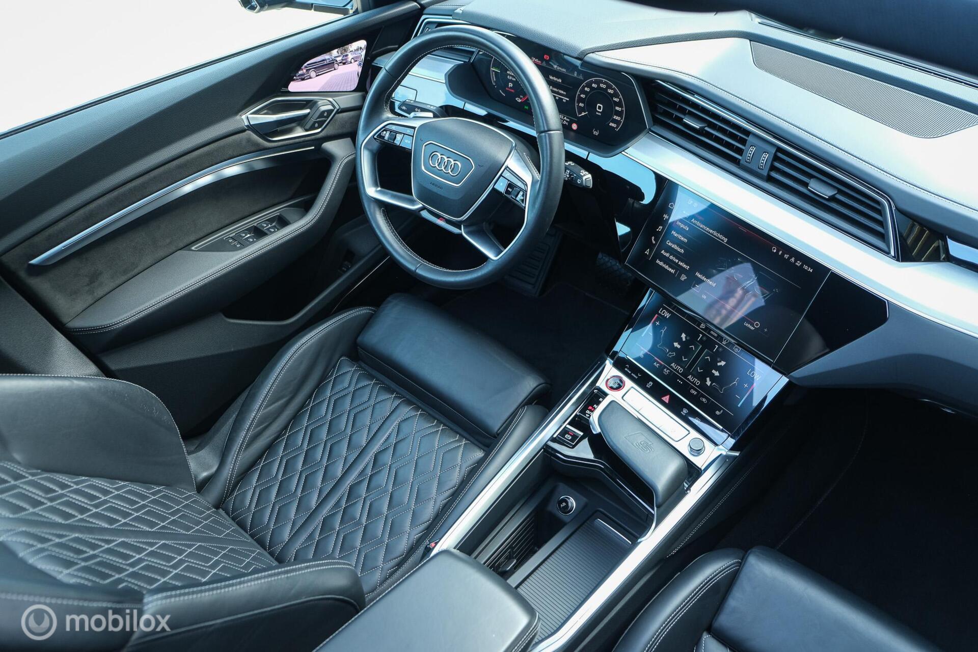 Foto van Audi E-tron S