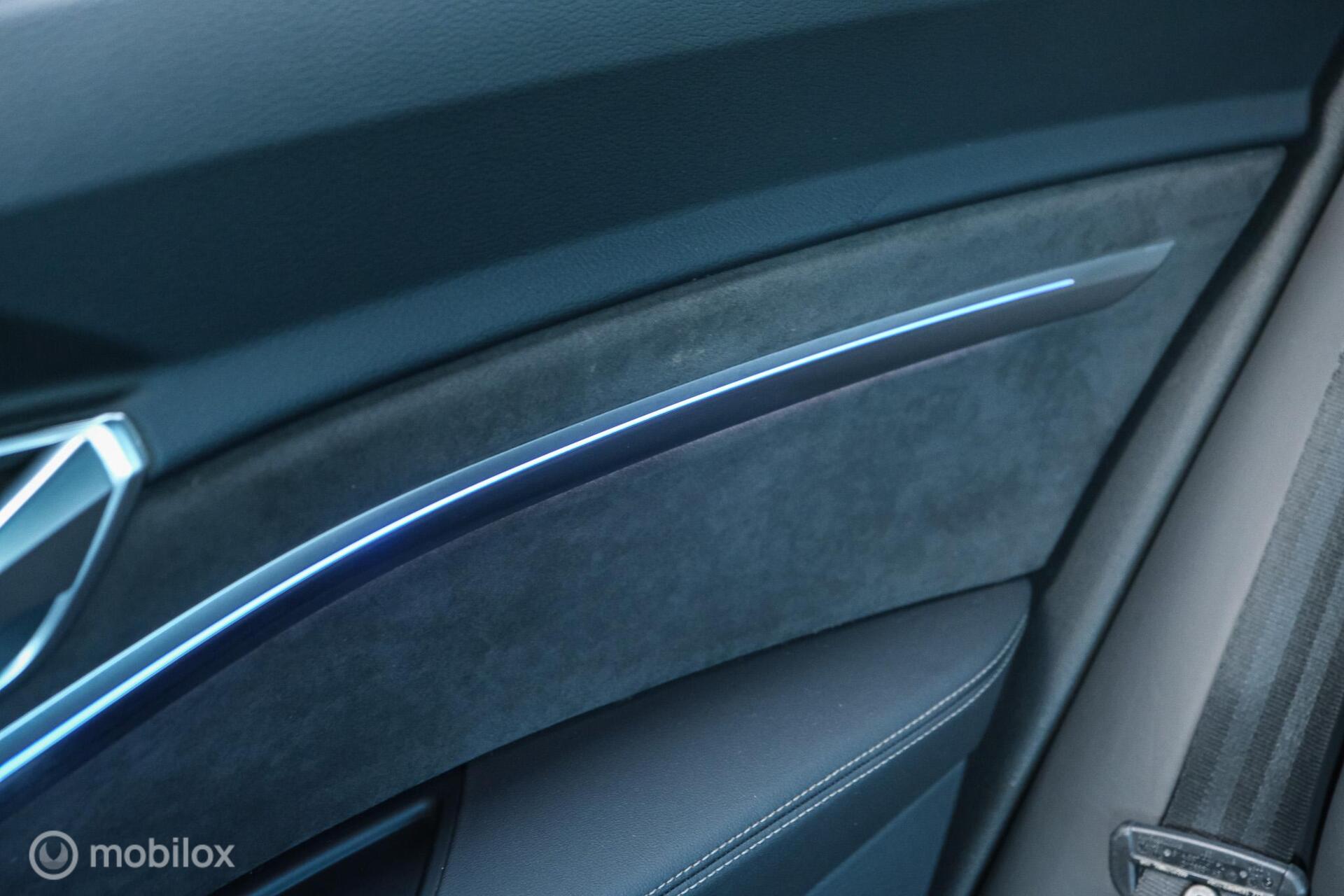 Foto van Audi E-tron S