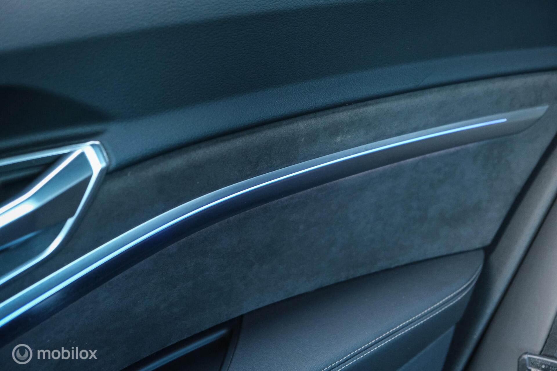 Foto van Audi E-tron S