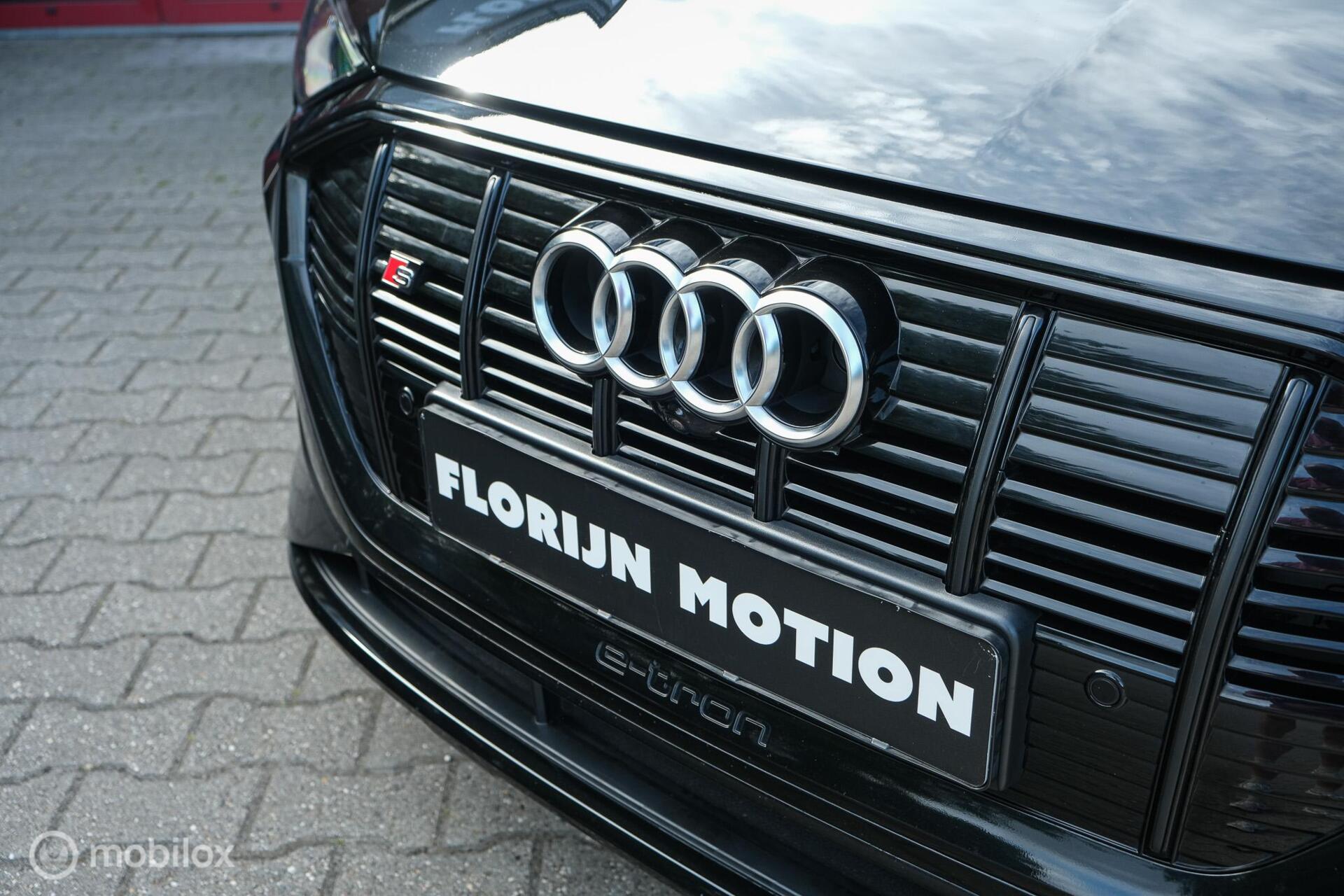 Foto van Audi E-tron S