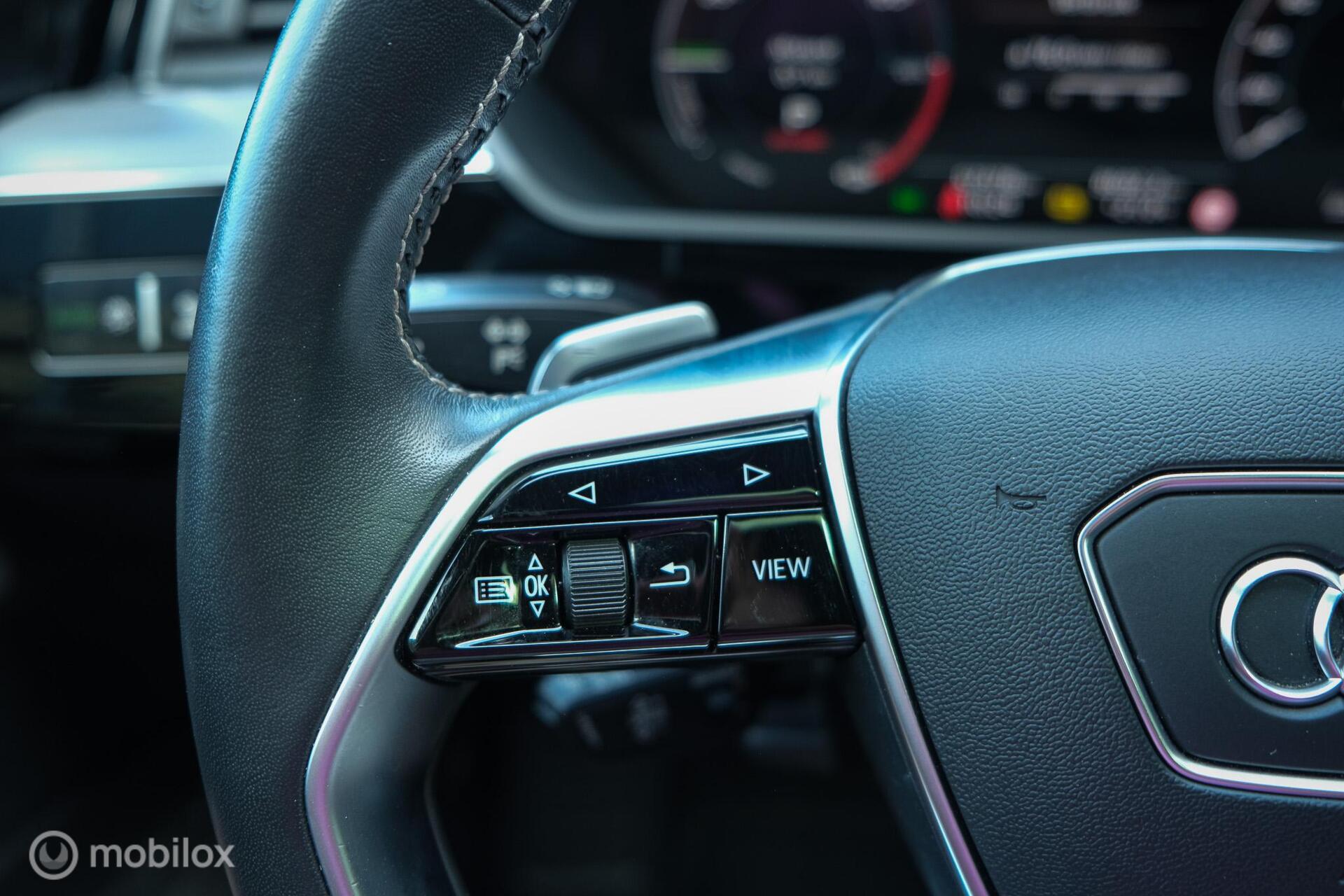 Foto van Audi E-tron S