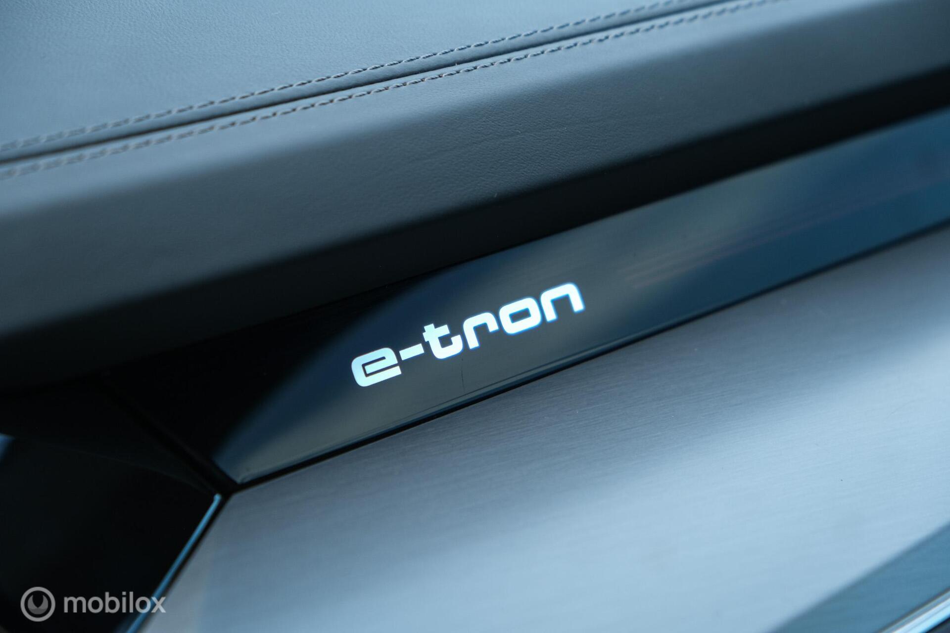 Foto van Audi E-tron S