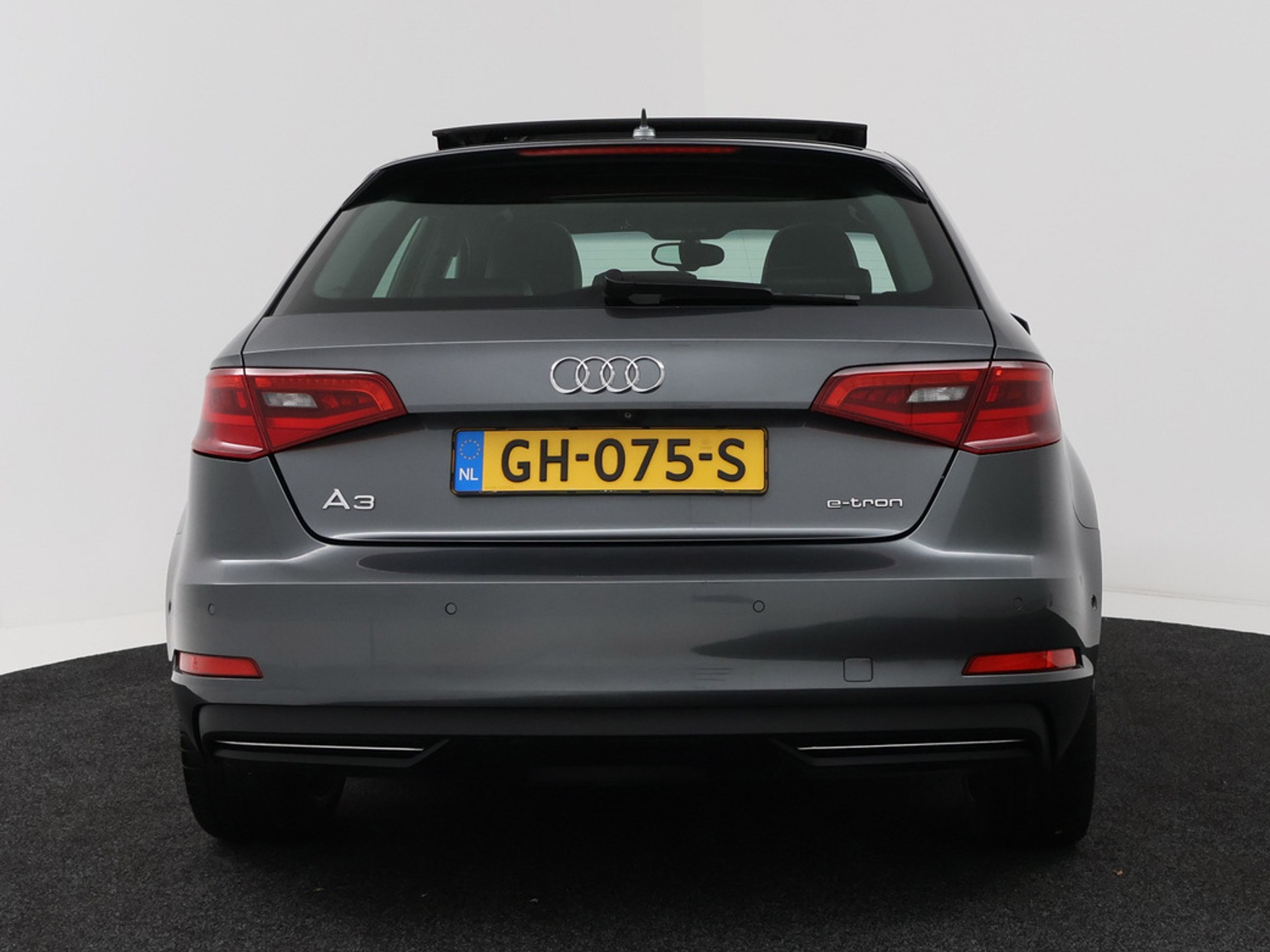 Foto van Audi A3 Sportback E-tron
