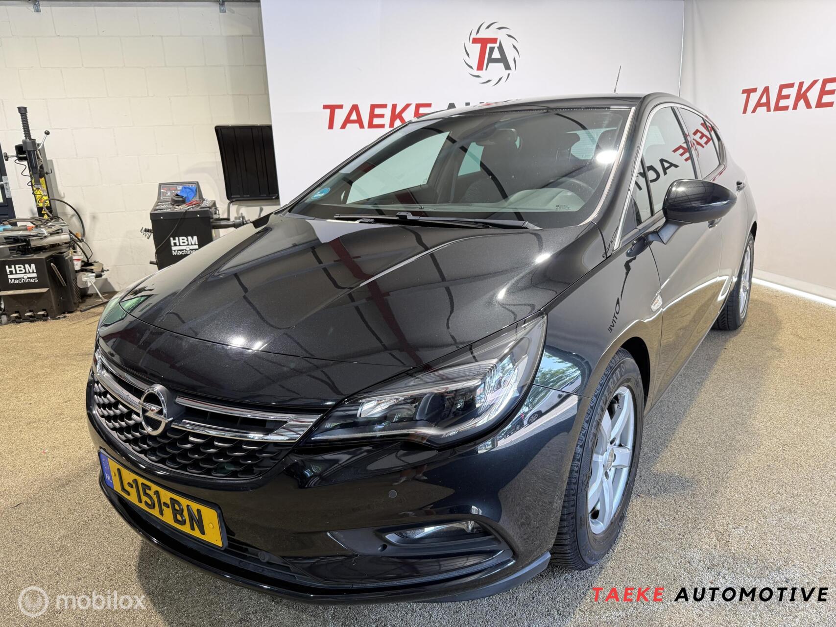 Opel Astra 1.4 Business+ CLIMA/CRUISE/PDC/STOELSTUURVERWARM 2016 - voorkant