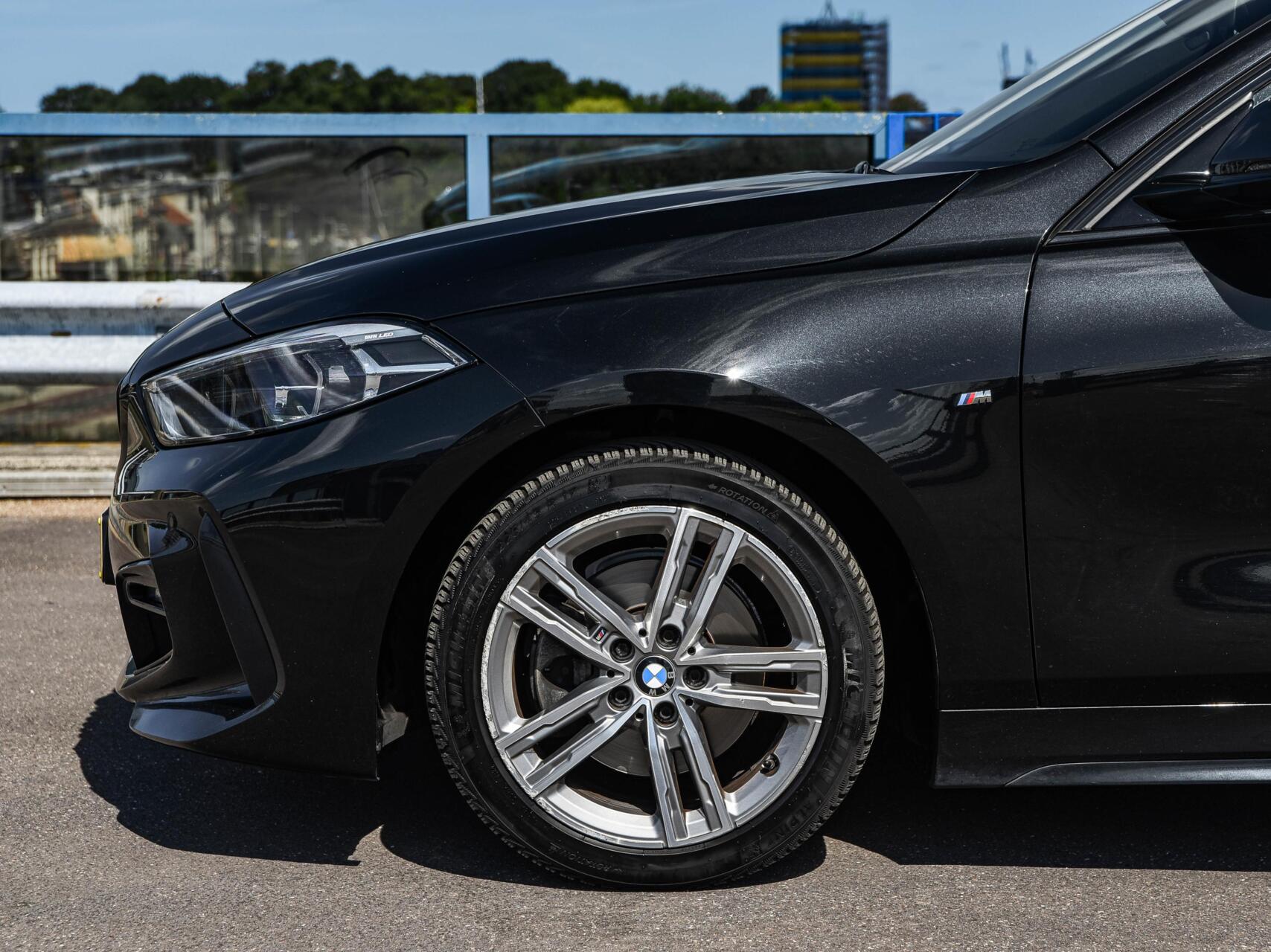 Foto van BMW 118i