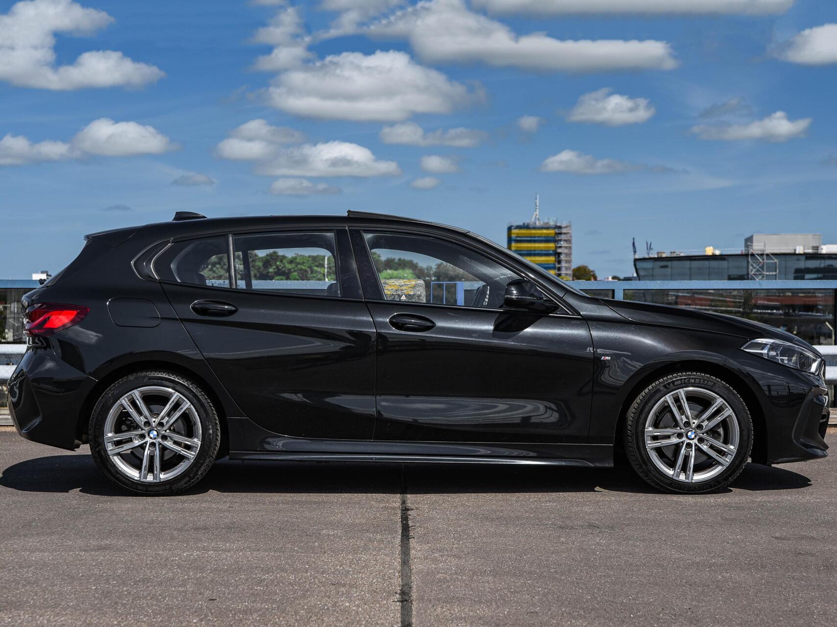 Foto van BMW 118i