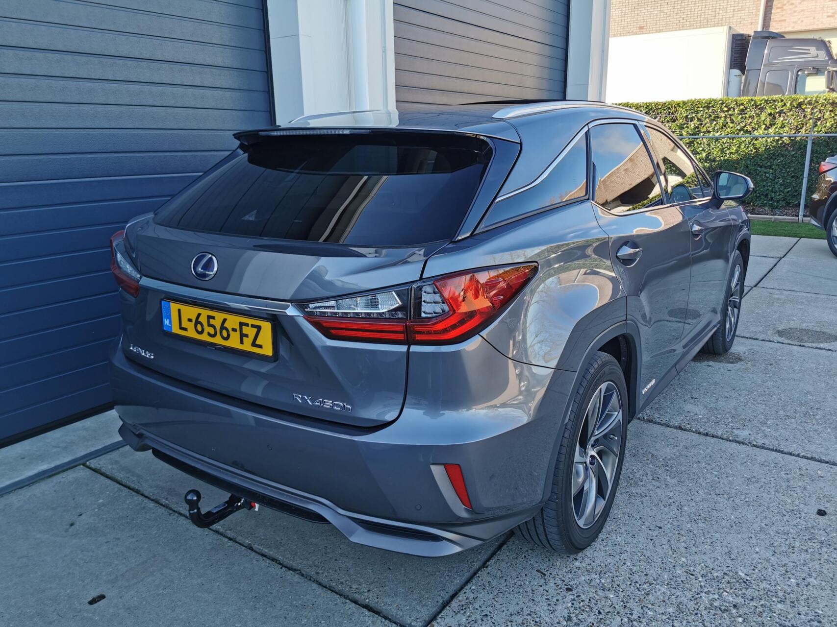 Foto van Lexus Lexus Rx450h