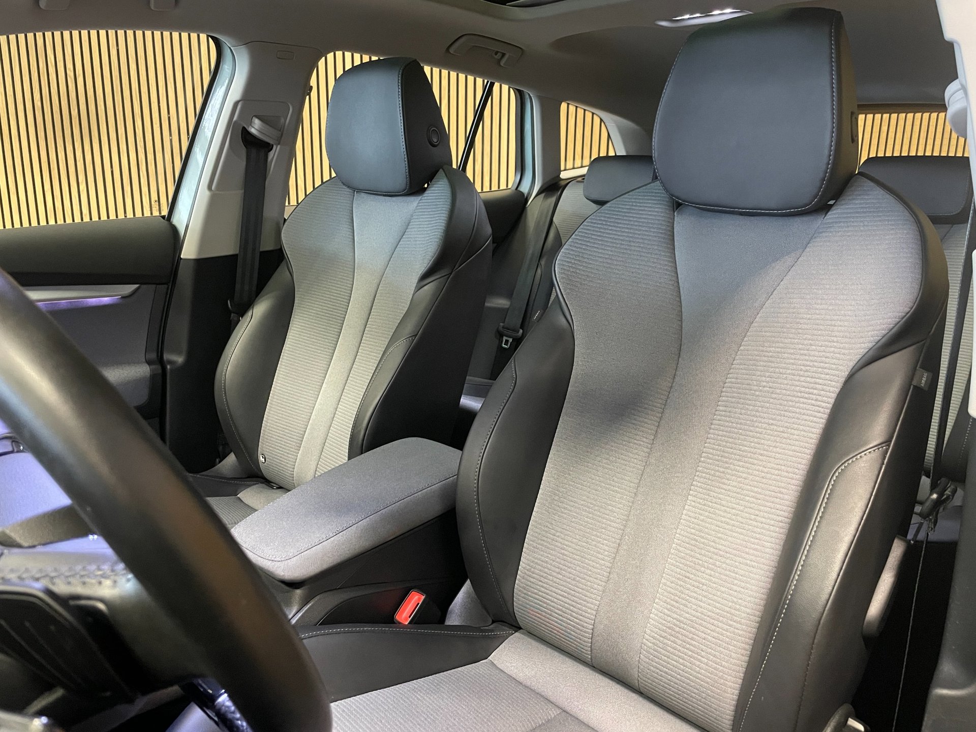 Foto van Skoda Enyaq 80