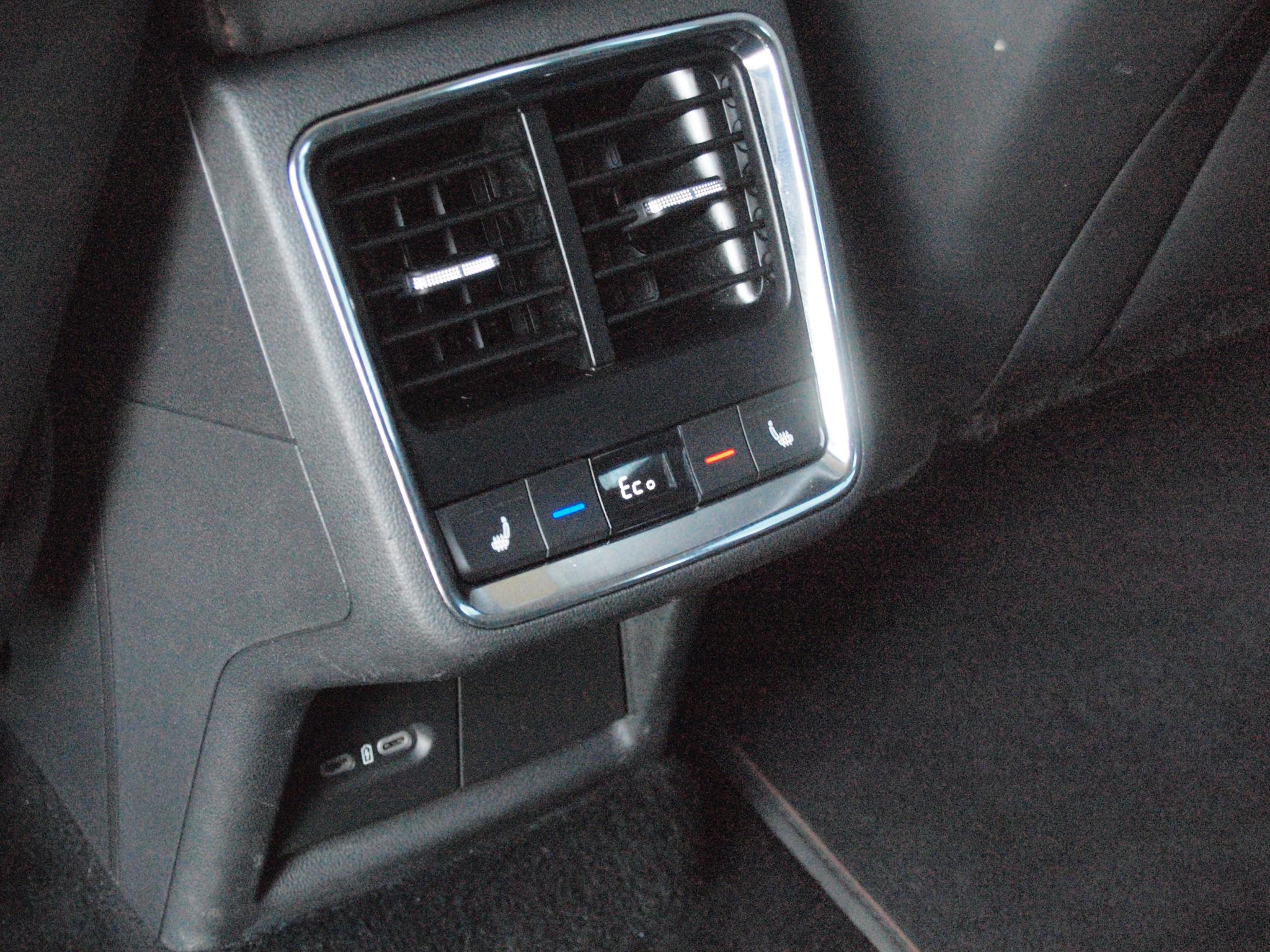 Foto van Skoda Enyaq 80