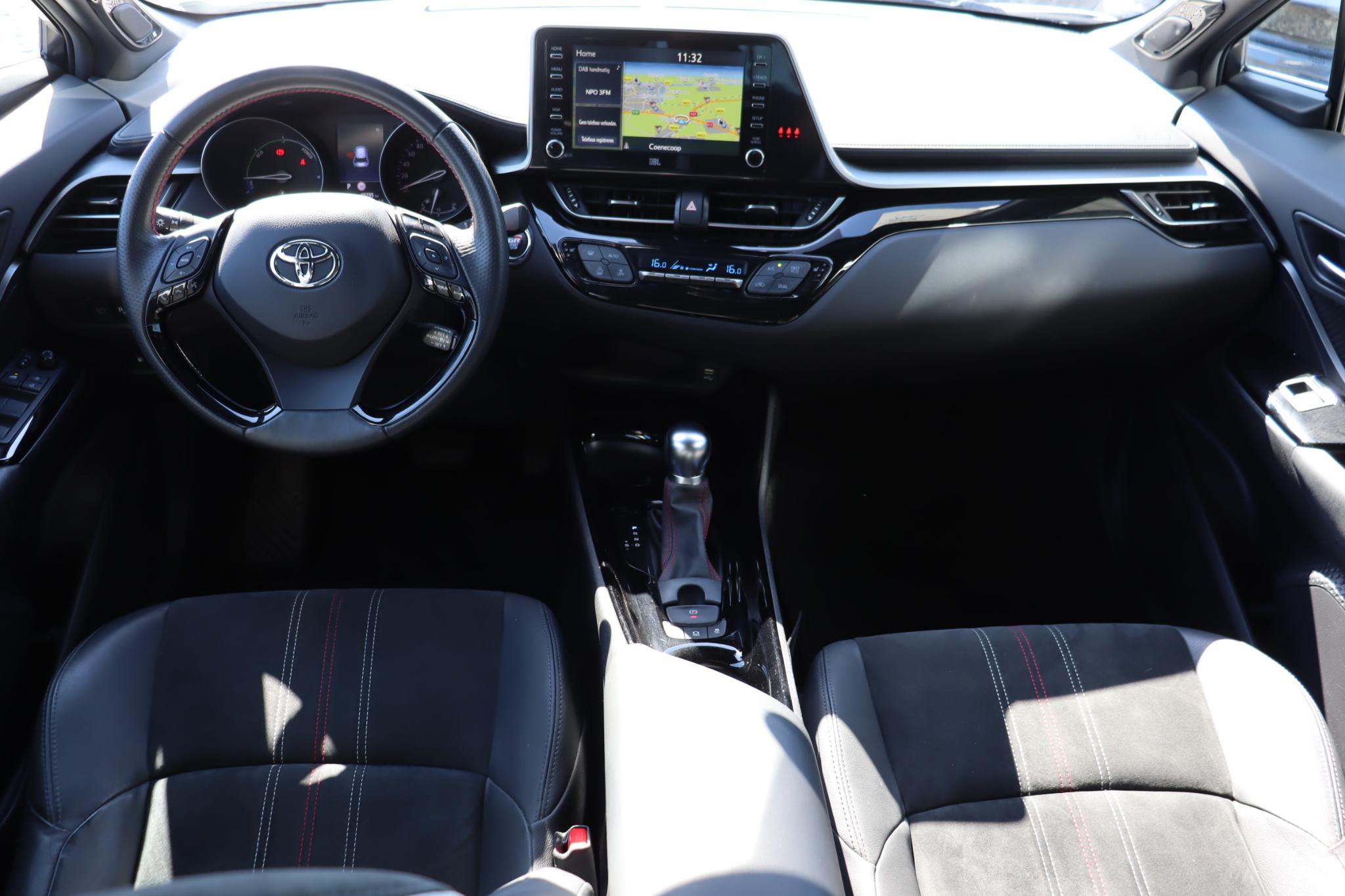 Foto van Toyota Toyota C-hr