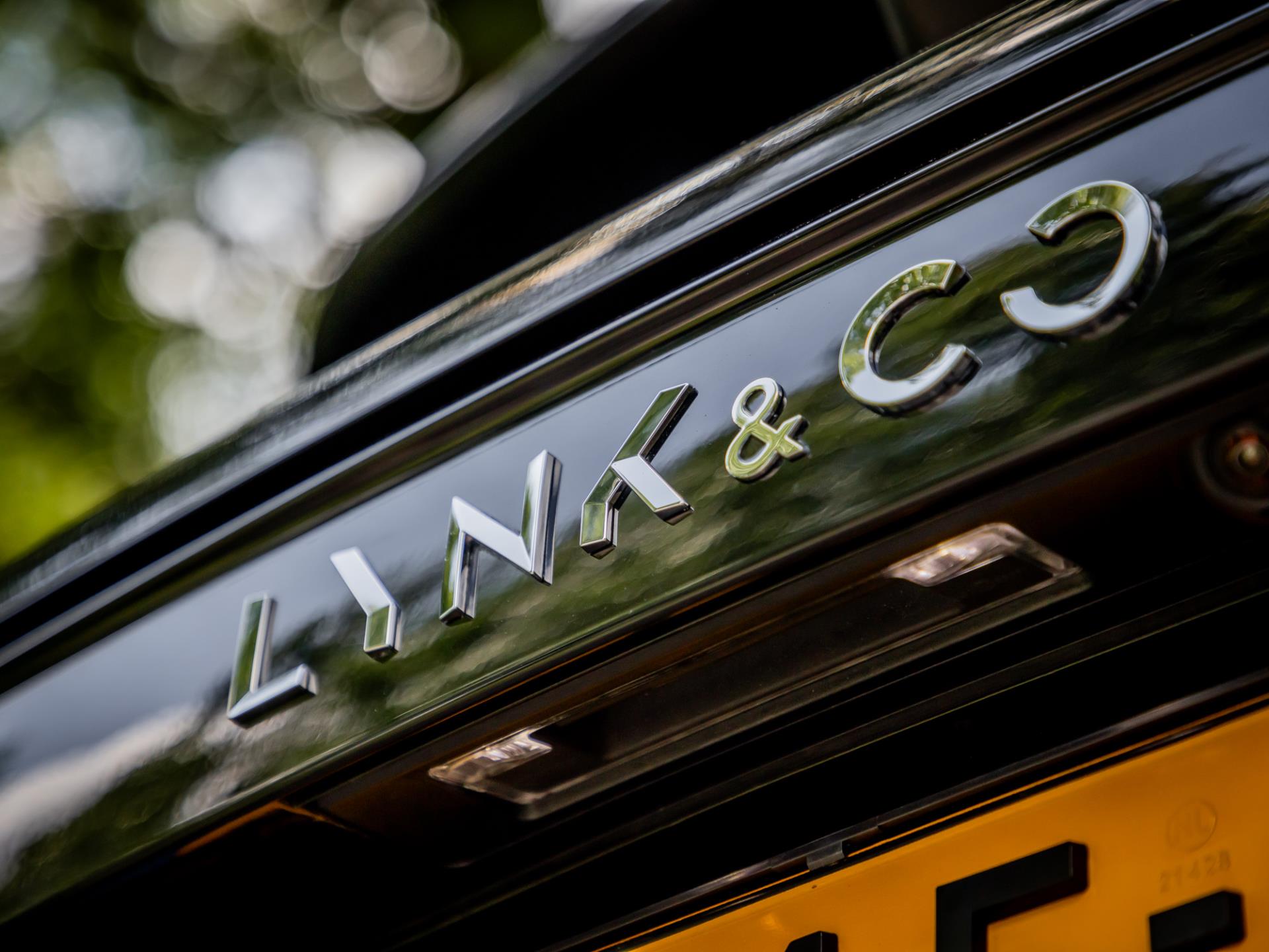 Foto van LYNK & Co 01