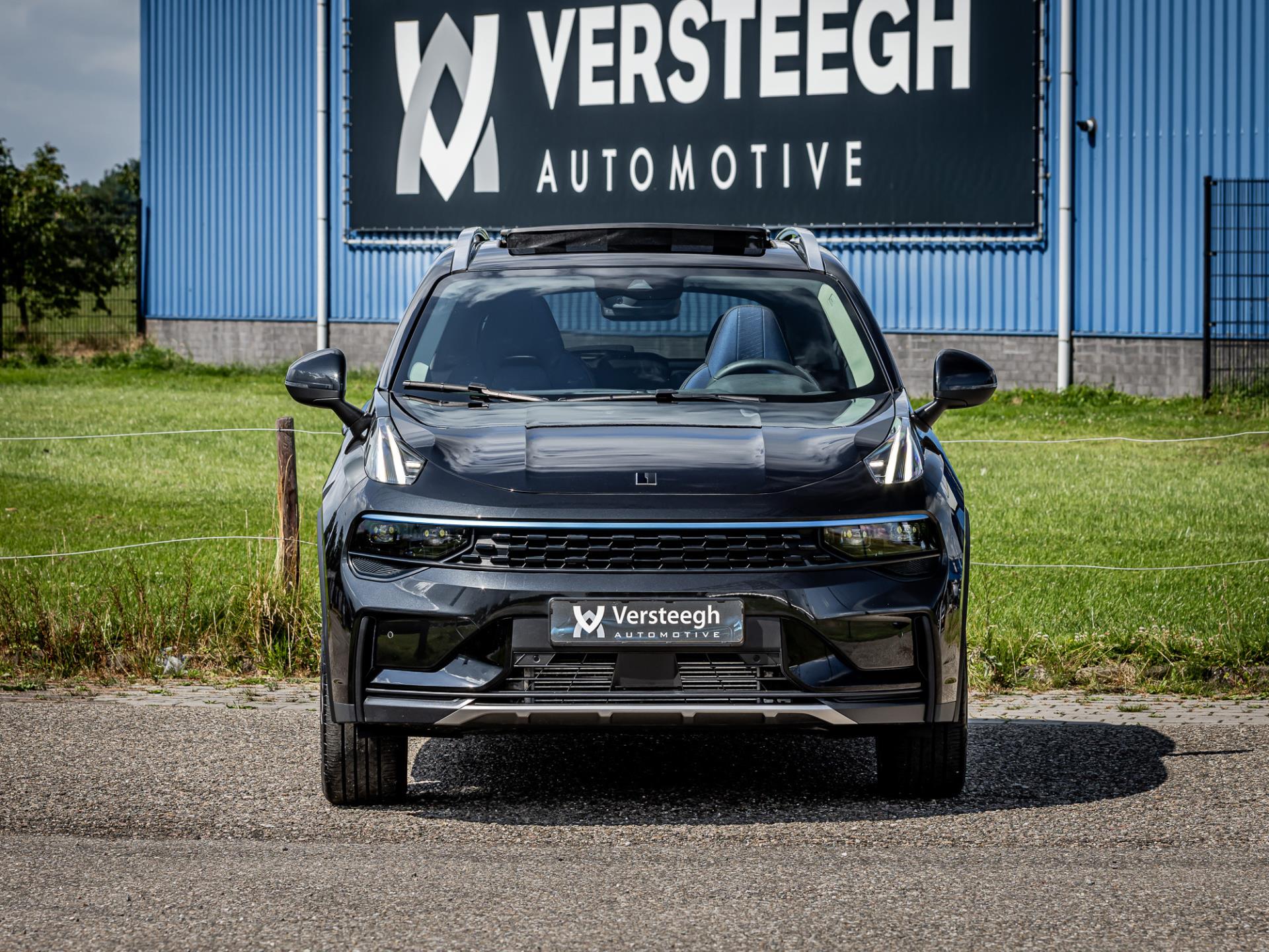 Foto van LYNK & Co 01