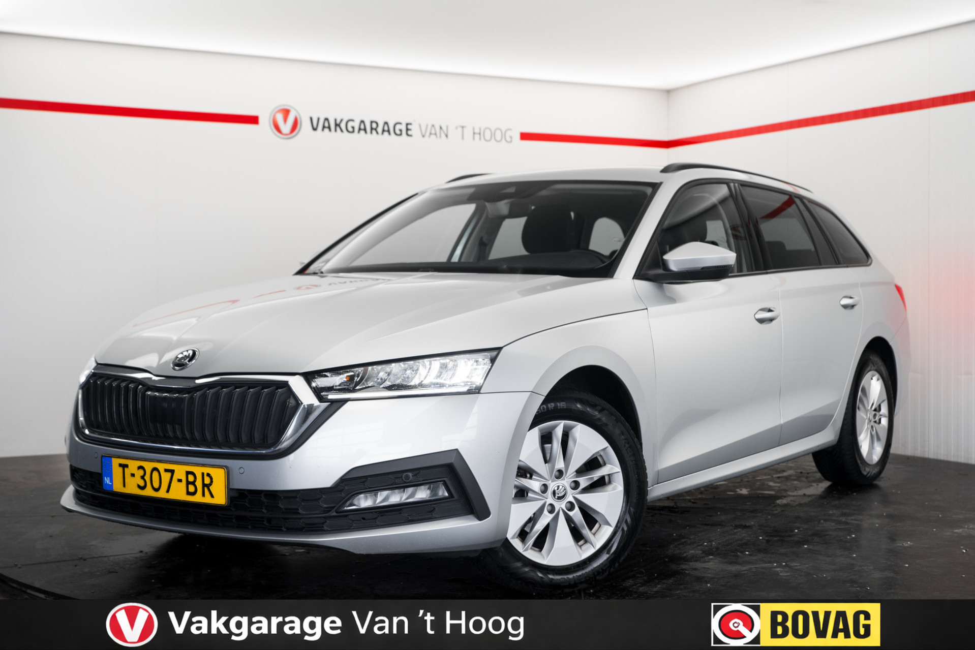 Skoda Octavia 1.0 e-TSI Business Edition Apple carplay Navigatie 2023 - voorkant
