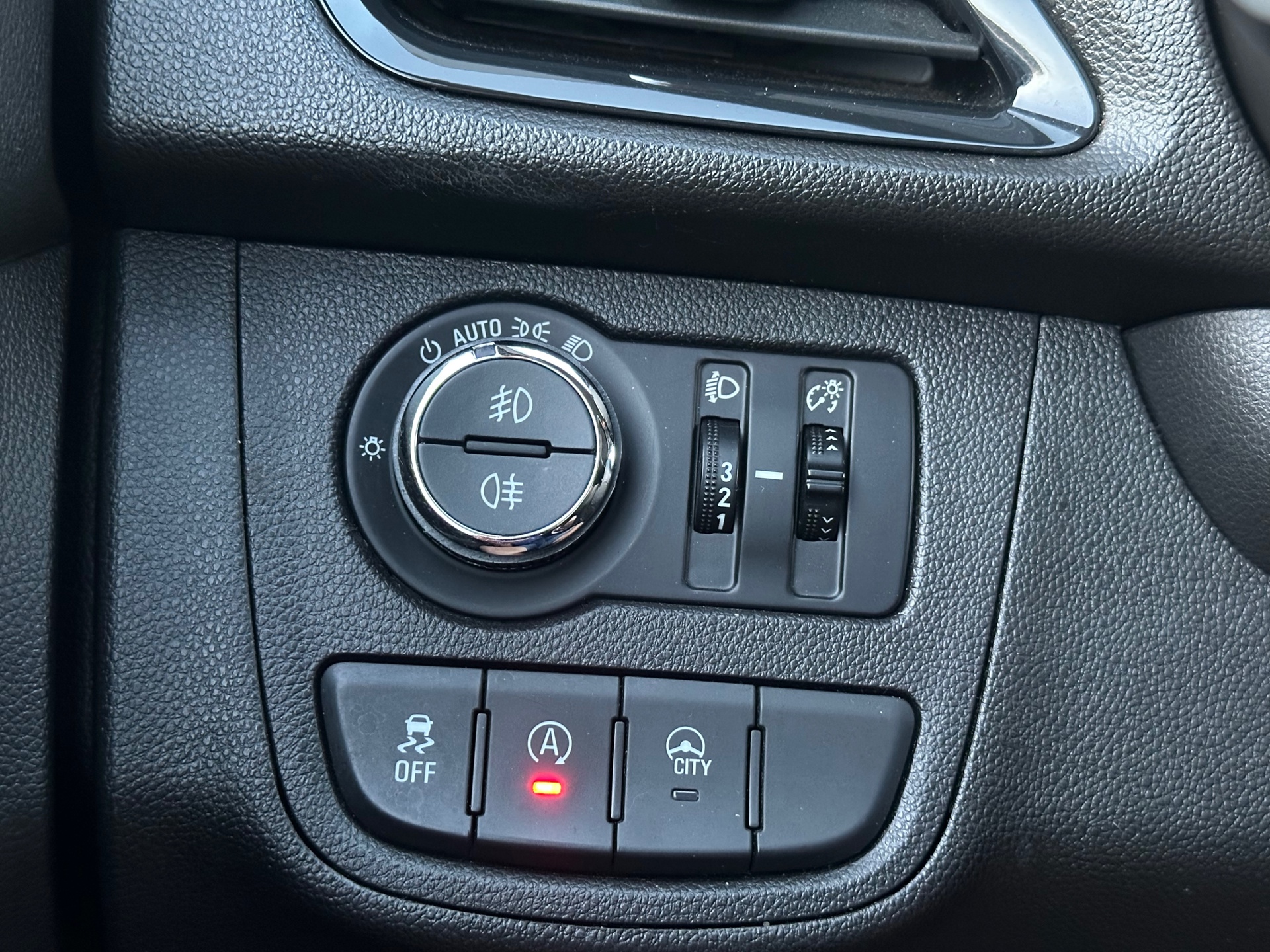 Foto van Opel Karl Rocks / Viva Rocks