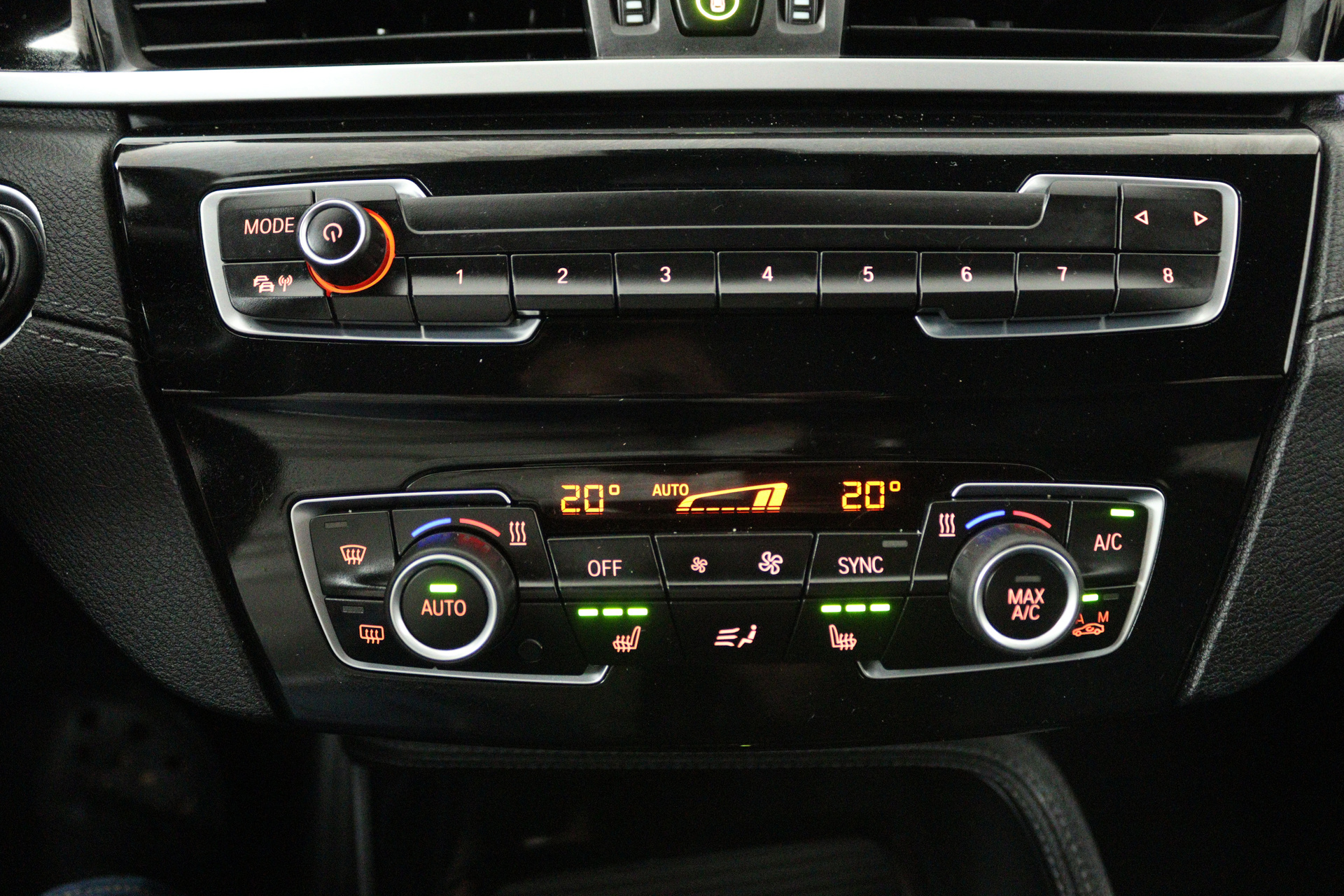 Foto van BMW X1 Xdrive25e