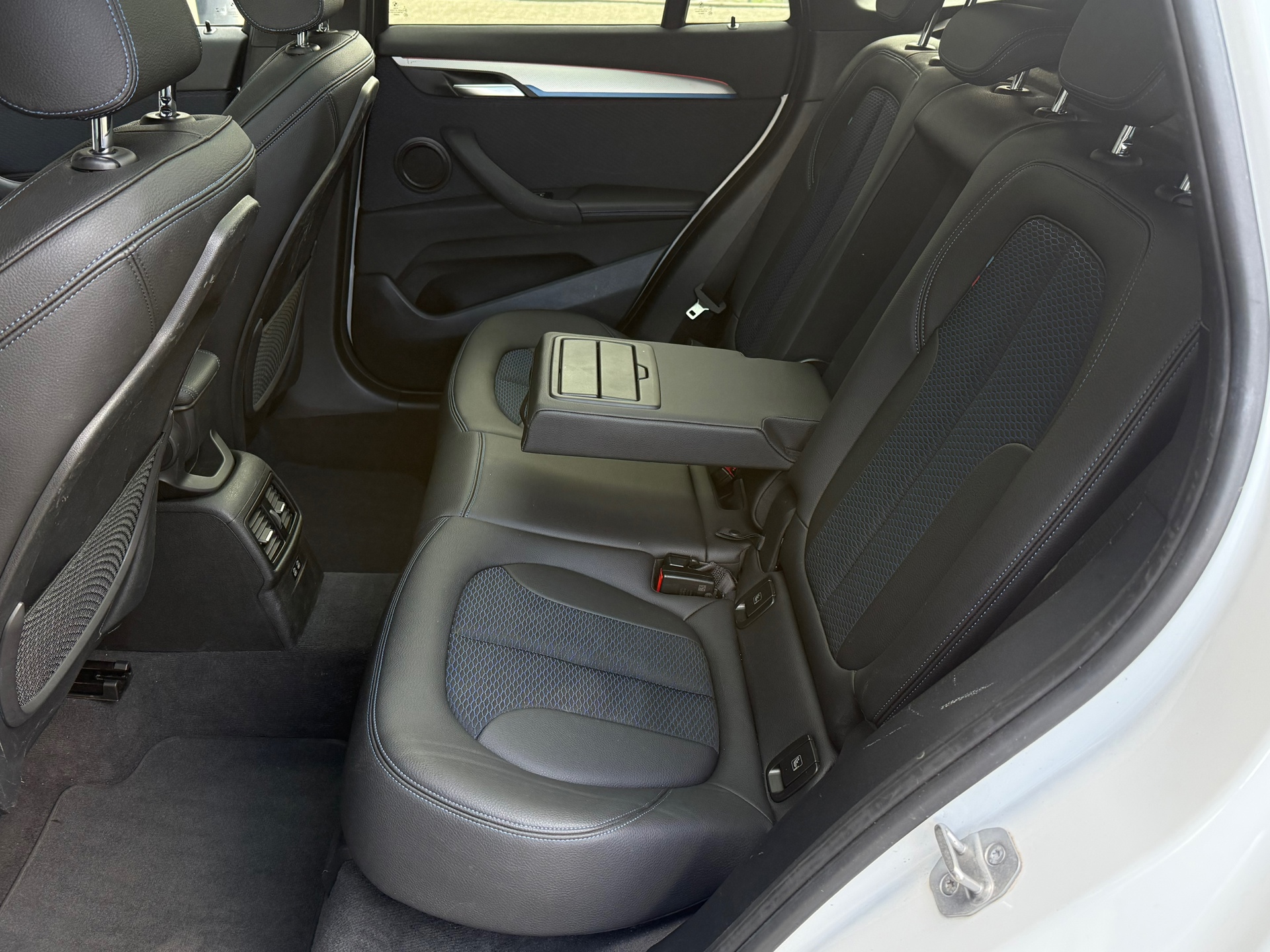 Foto van BMW X1 Xdrive20i