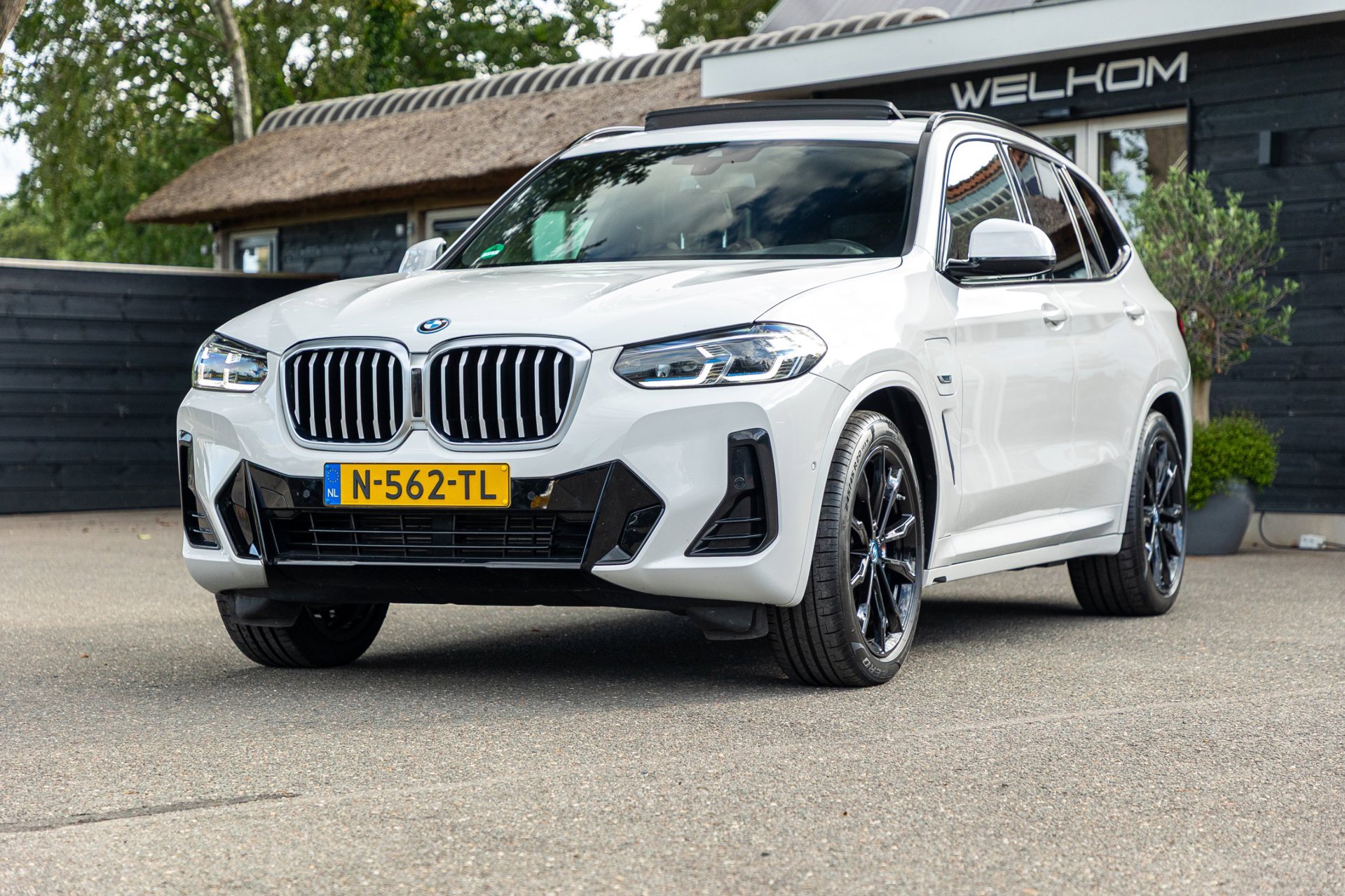 Foto van BMW X3 Xdrive30e