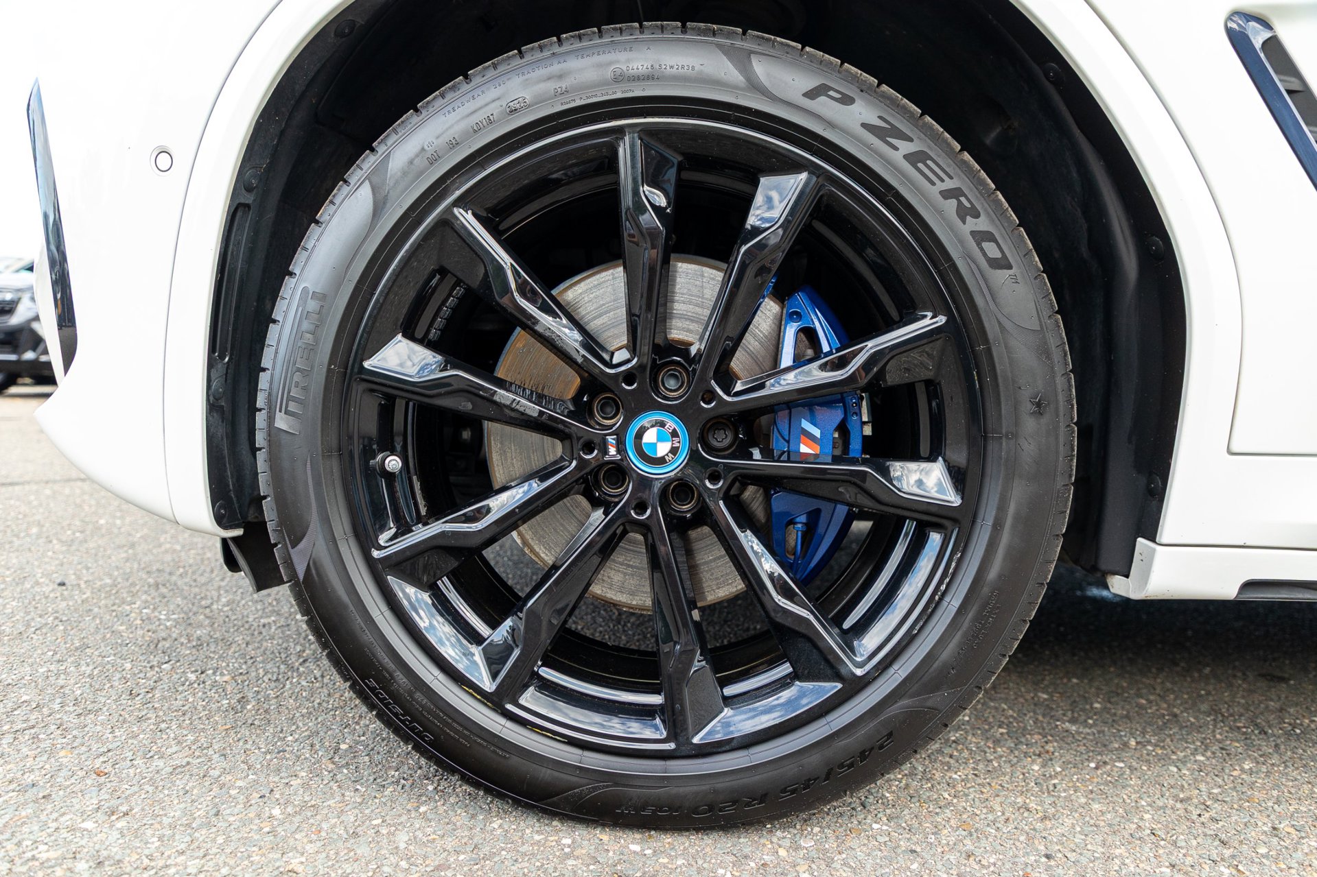 Foto van BMW X3 Xdrive30e