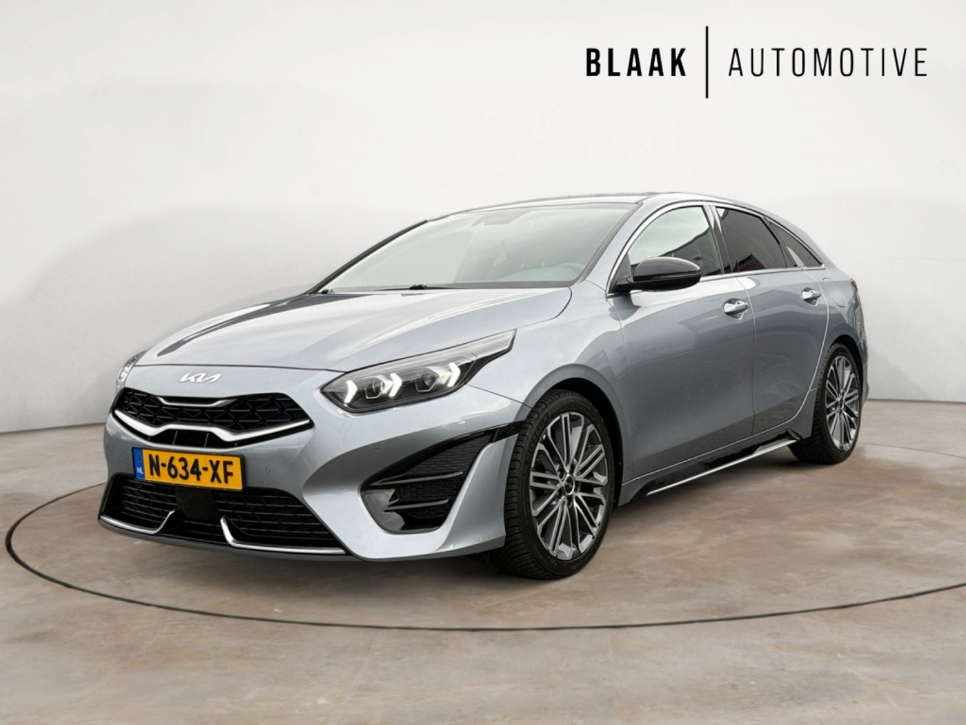 Kia Proceed 1.5 T-GDI GT-PlusLine 2022 - voorkant