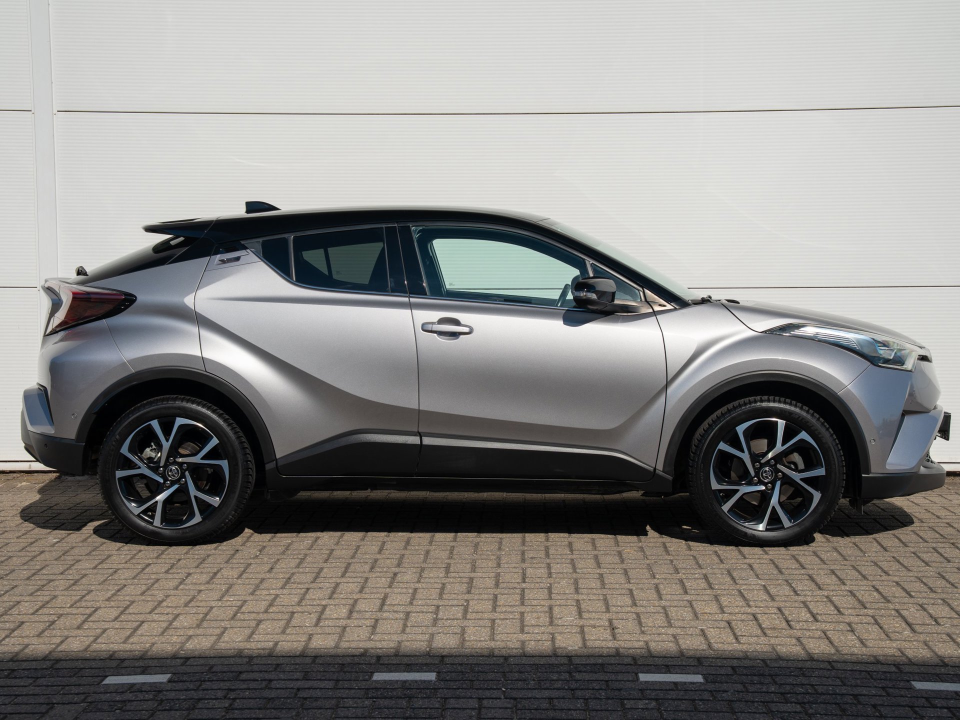 Foto van Toyota Toyota C-hr