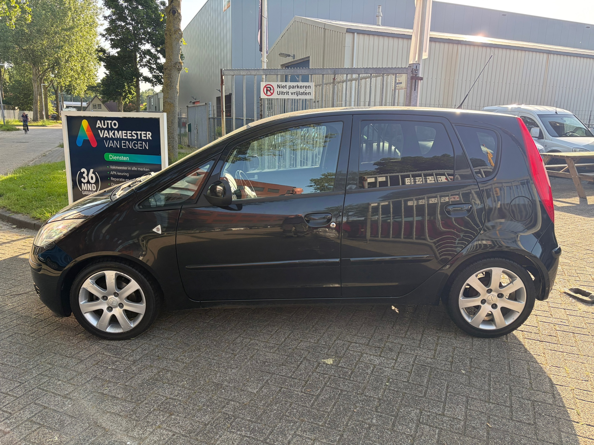 Foto van Mitsubishi Mitsubishi Colt