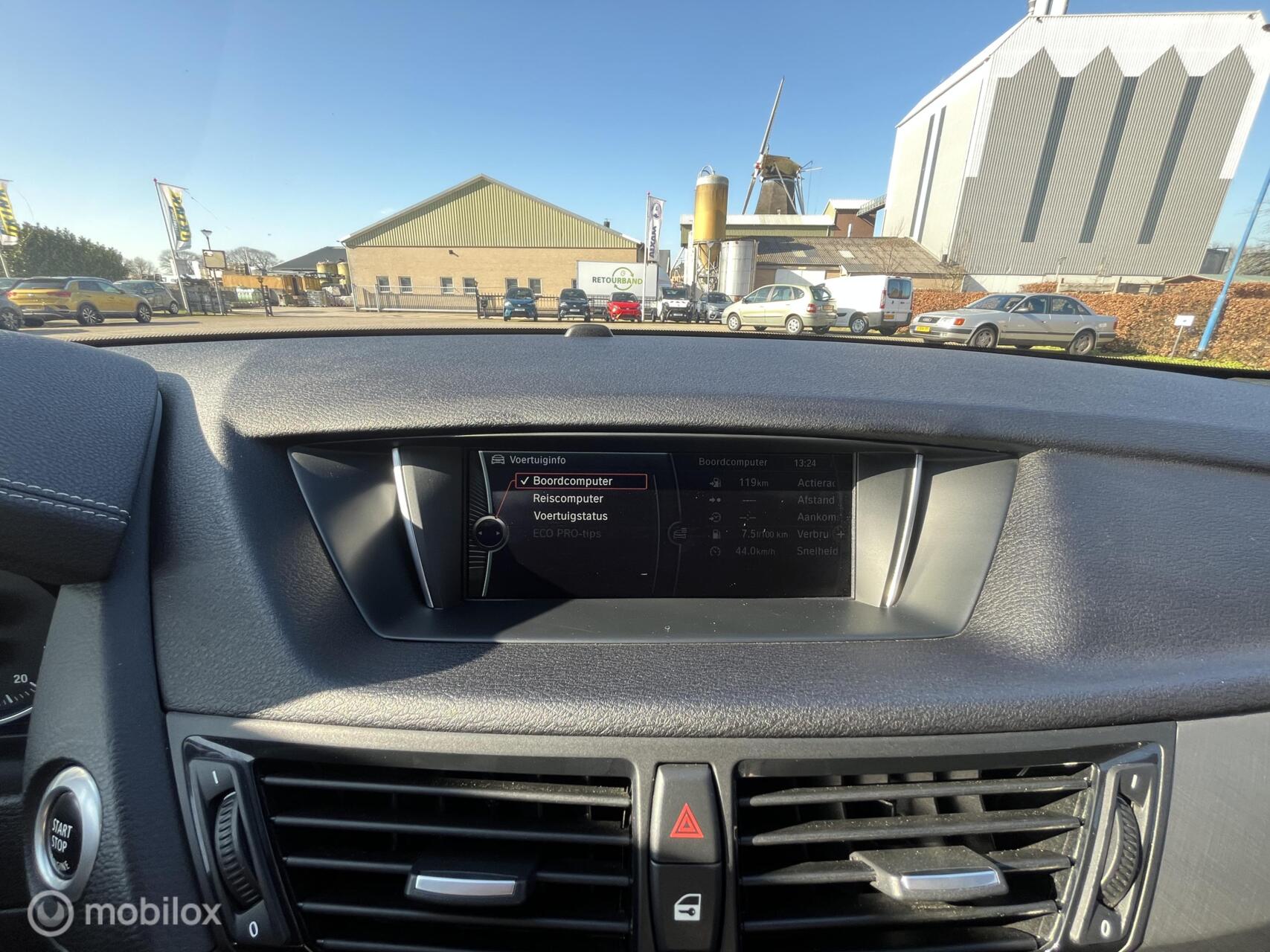 Foto van BMW X1 Sdrive20i