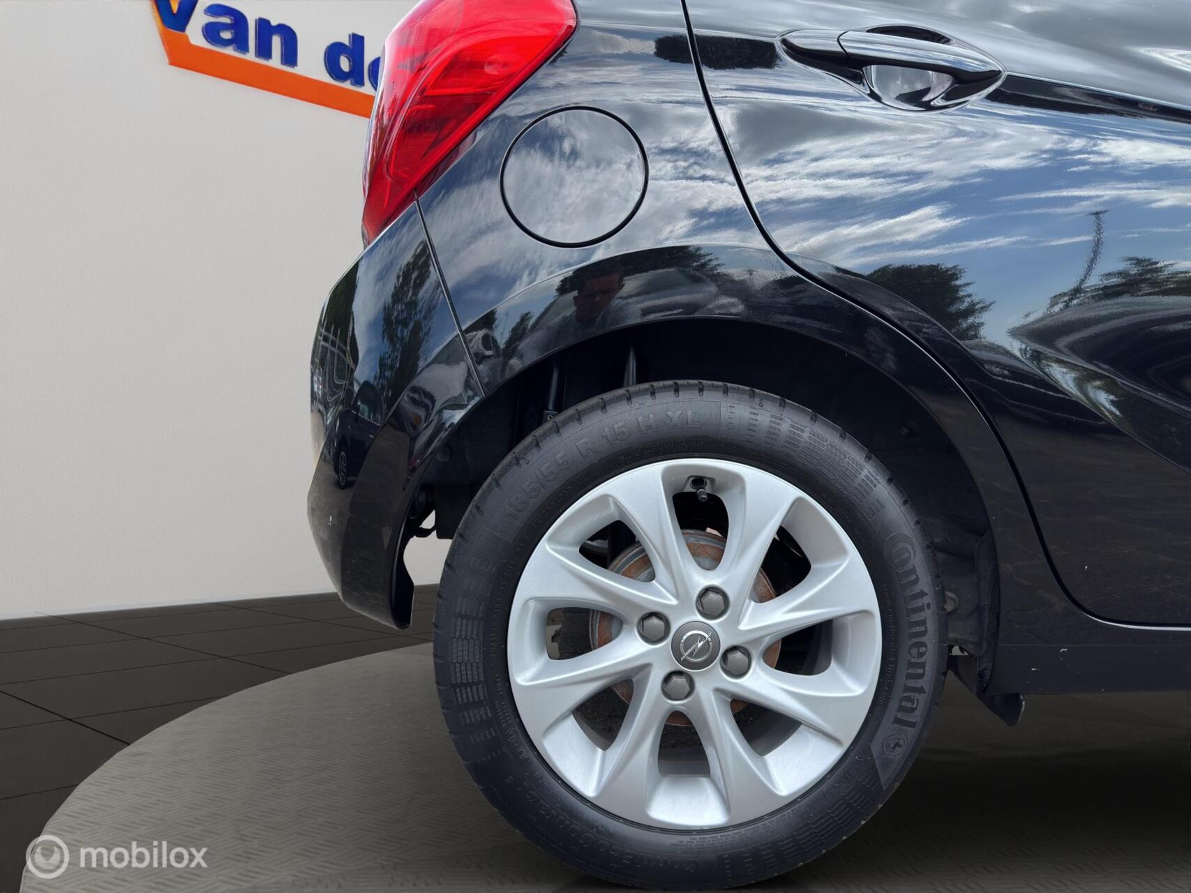 Foto van Opel Karl / Viva