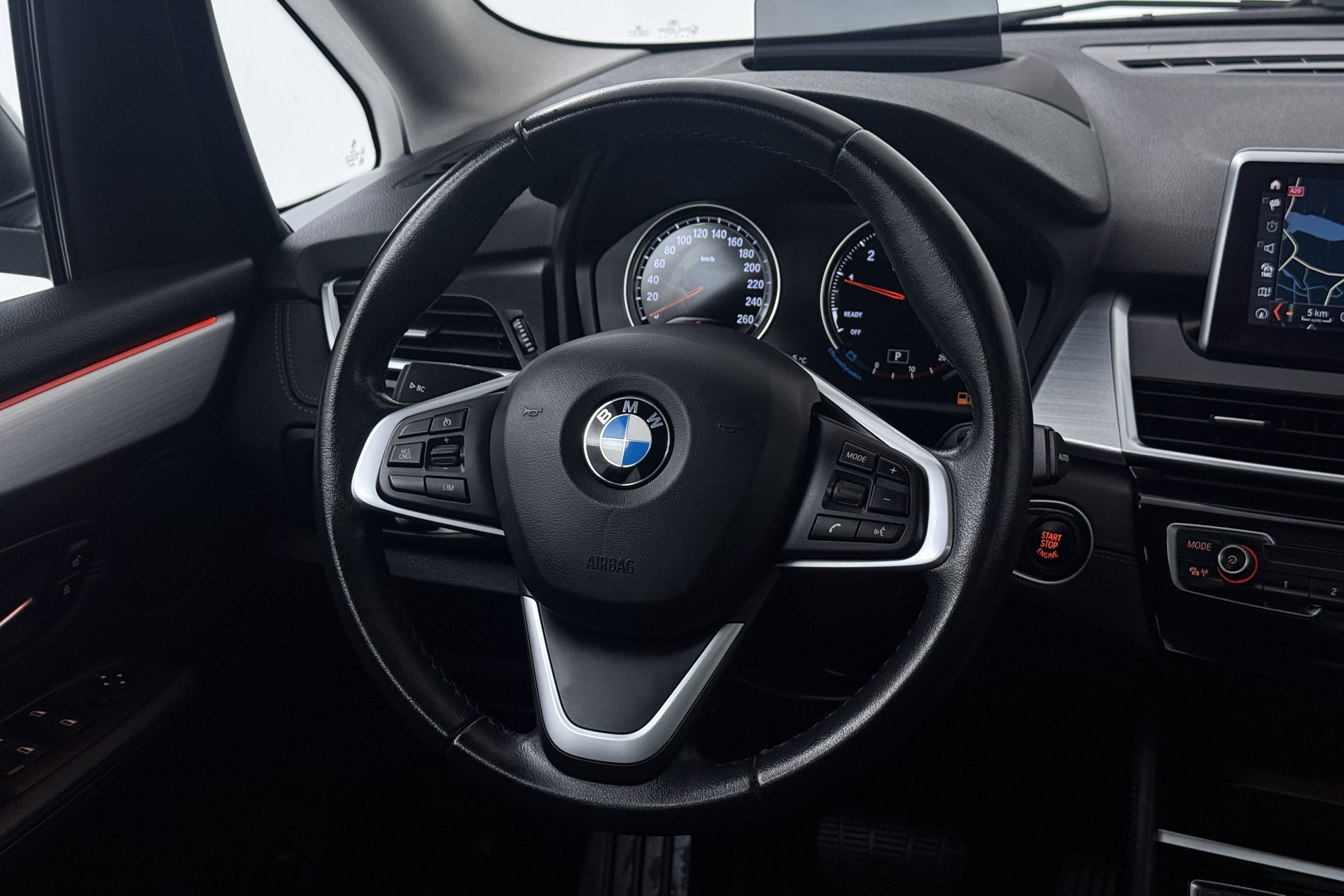 Foto van BMW 218i Active Tourer
