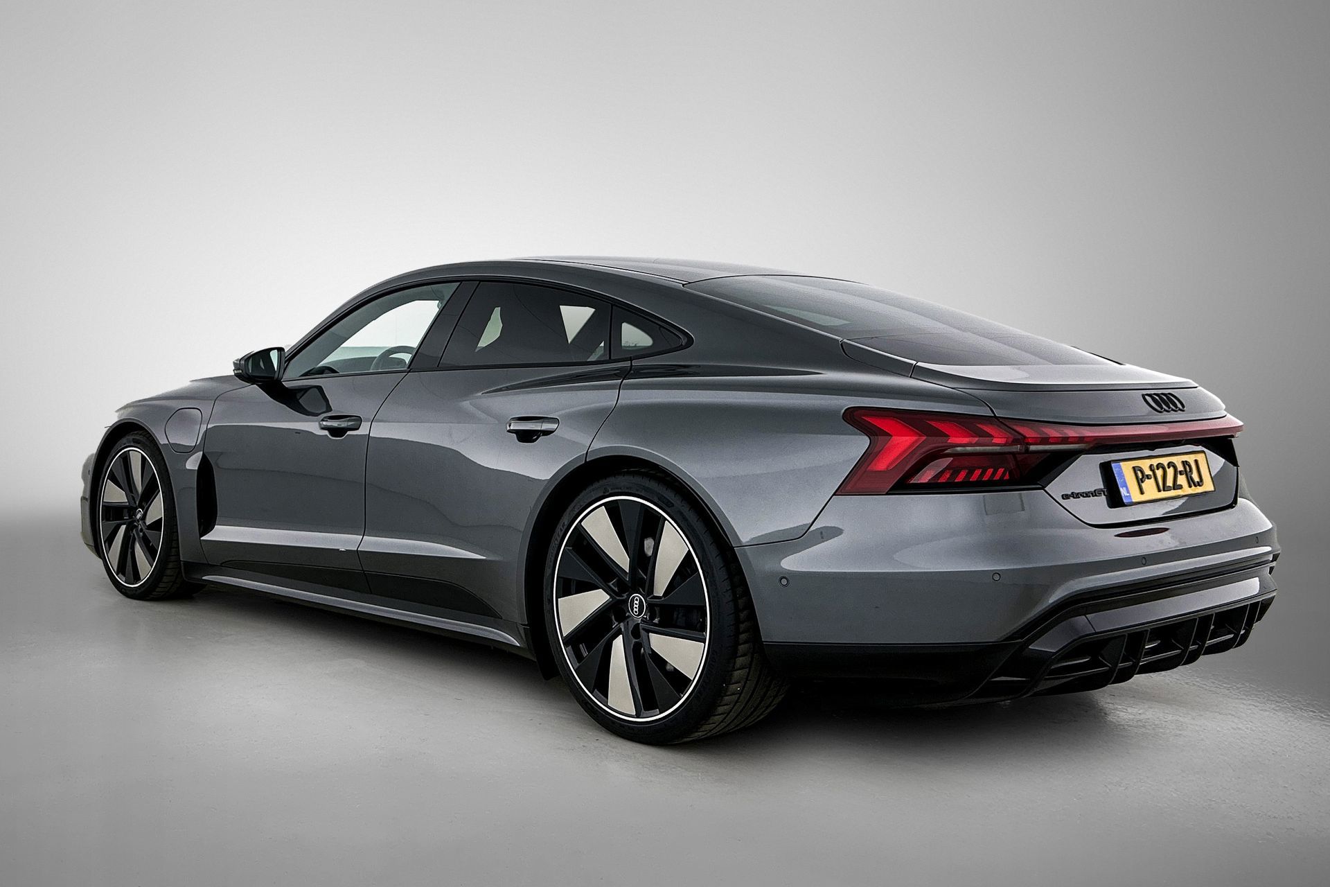Foto van Audi E-tron GT