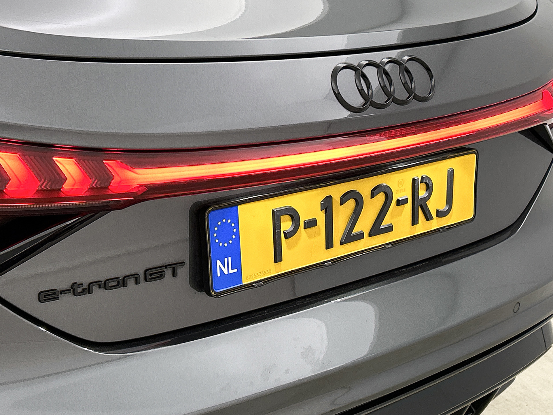 Foto van Audi E-tron GT