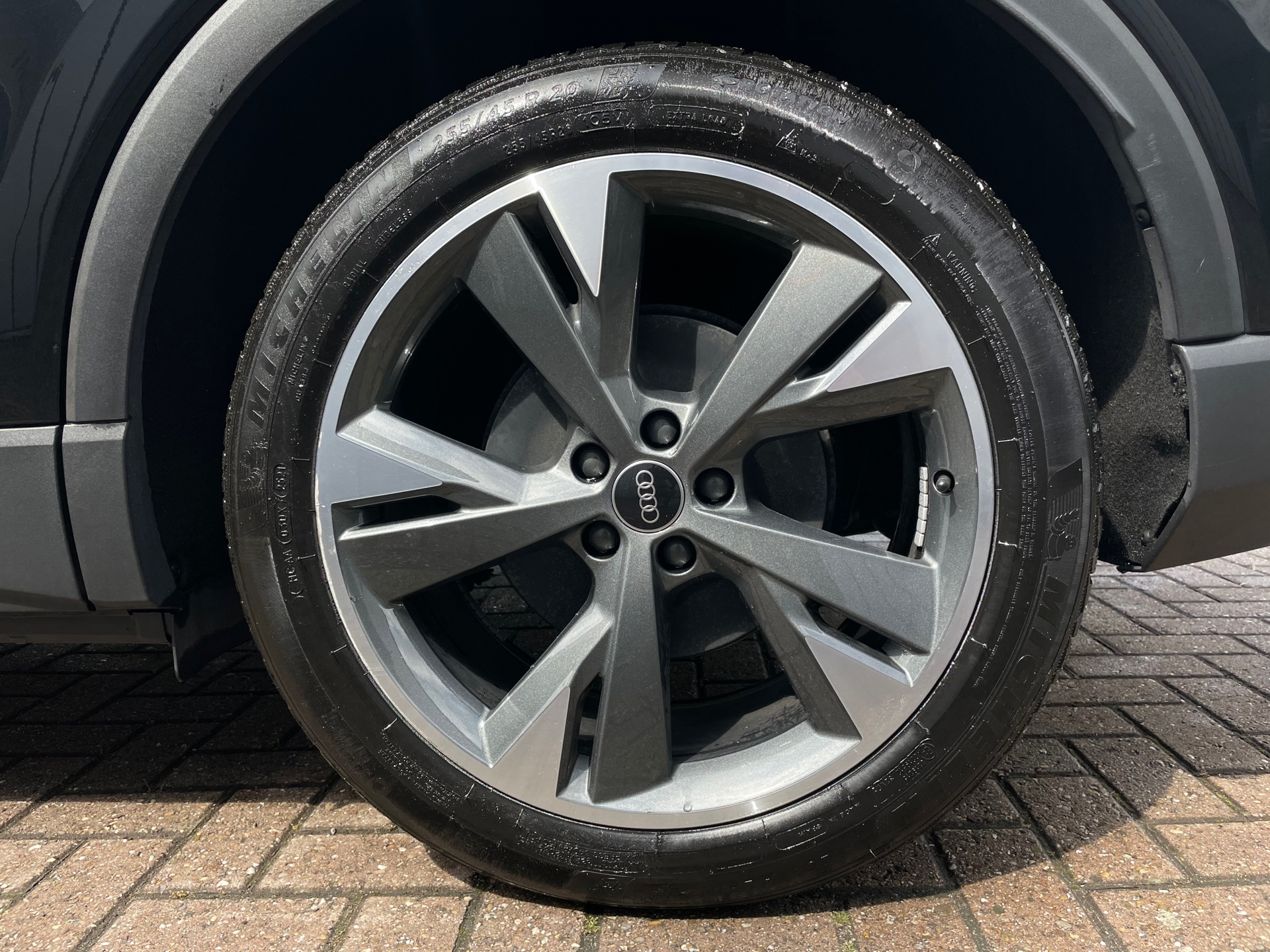 Foto van Audi Q4 40 E-tron