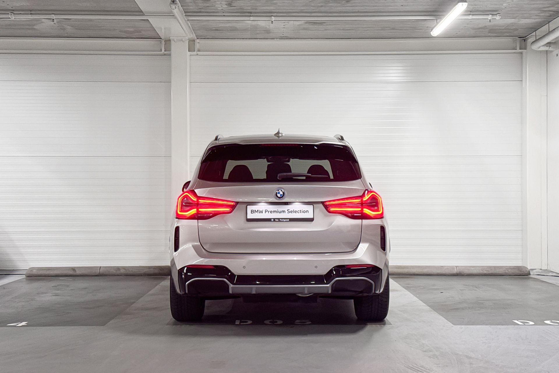 Foto van BMW Ix3