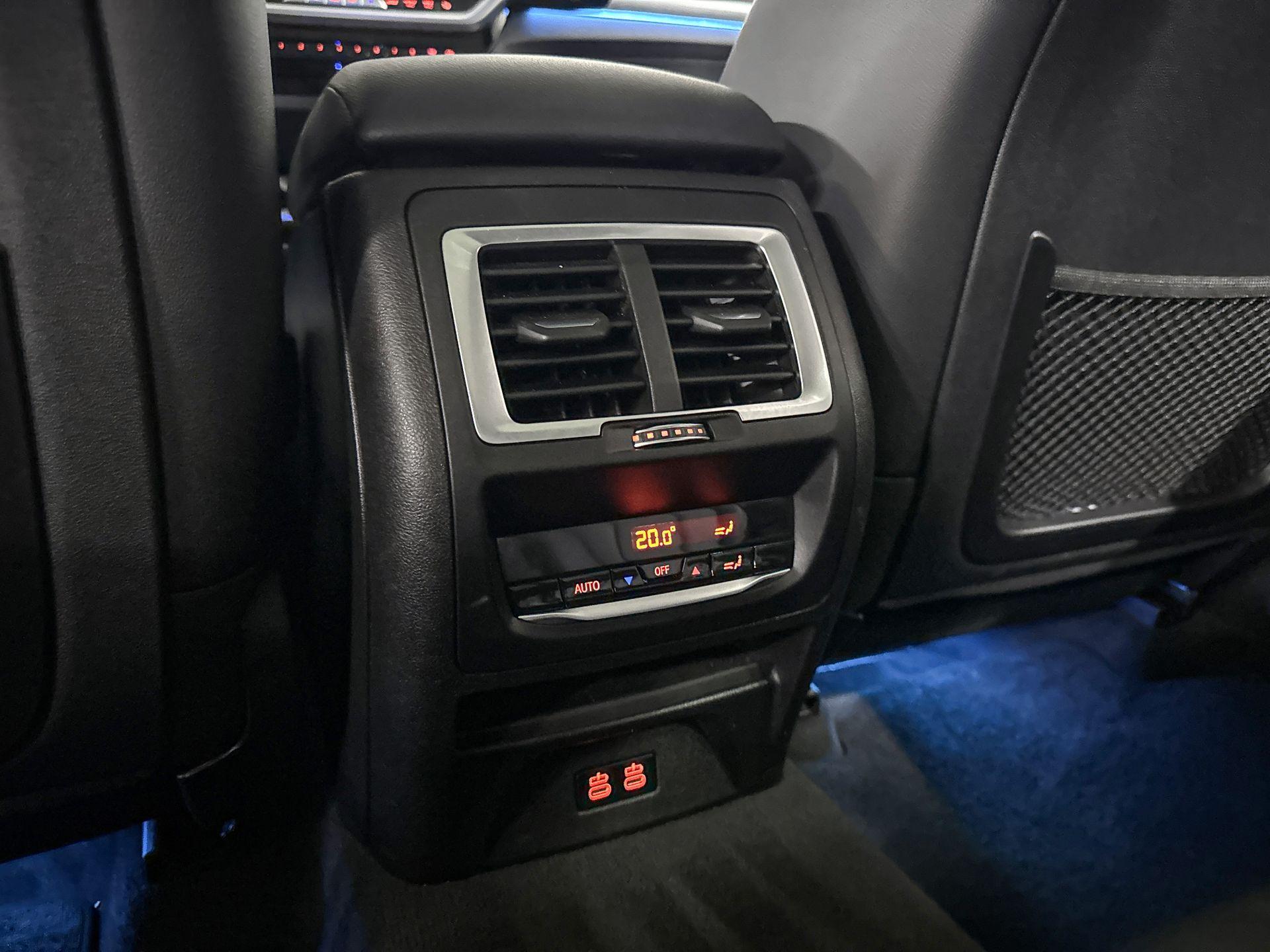 Foto van BMW Ix3