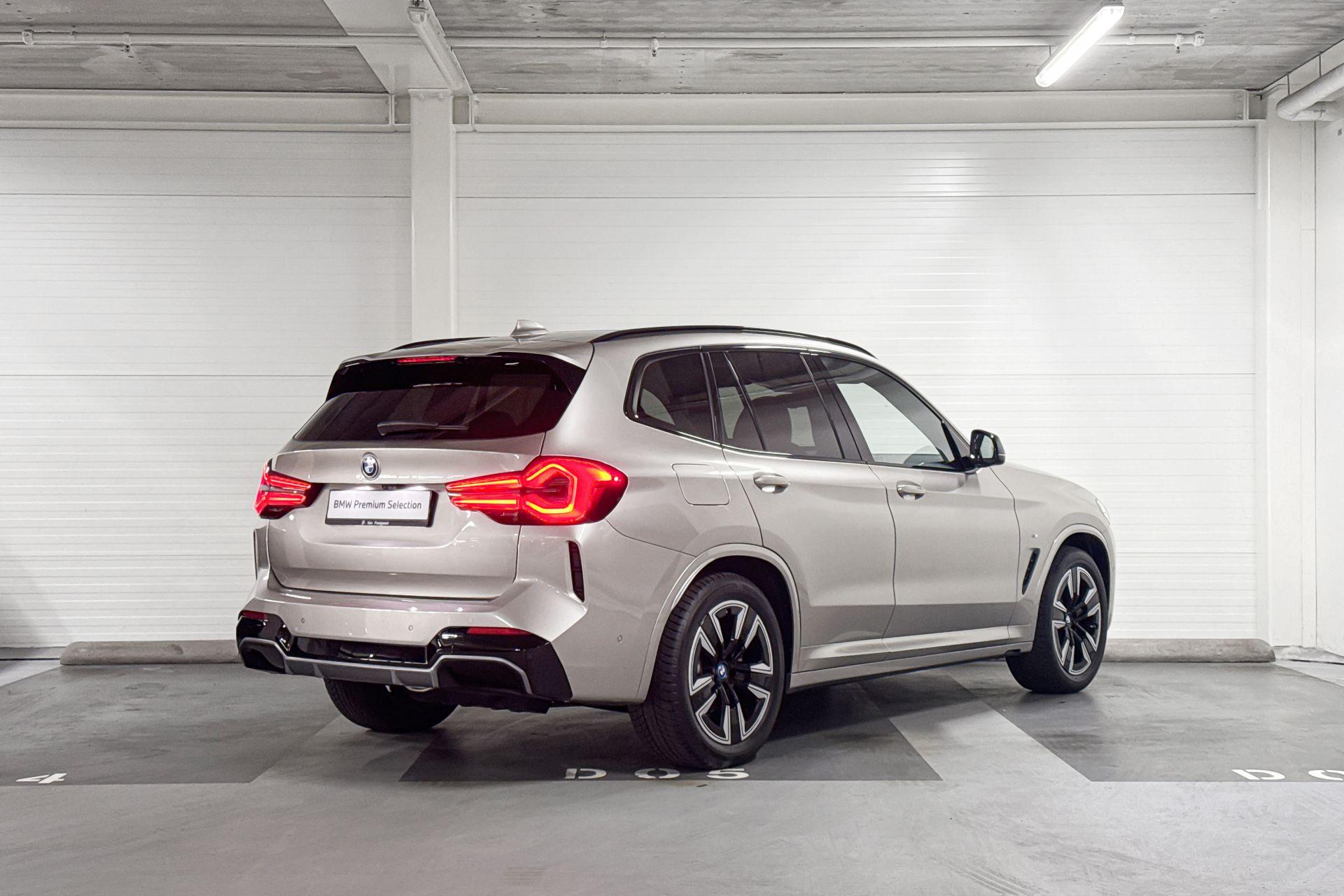 Foto van BMW Ix3
