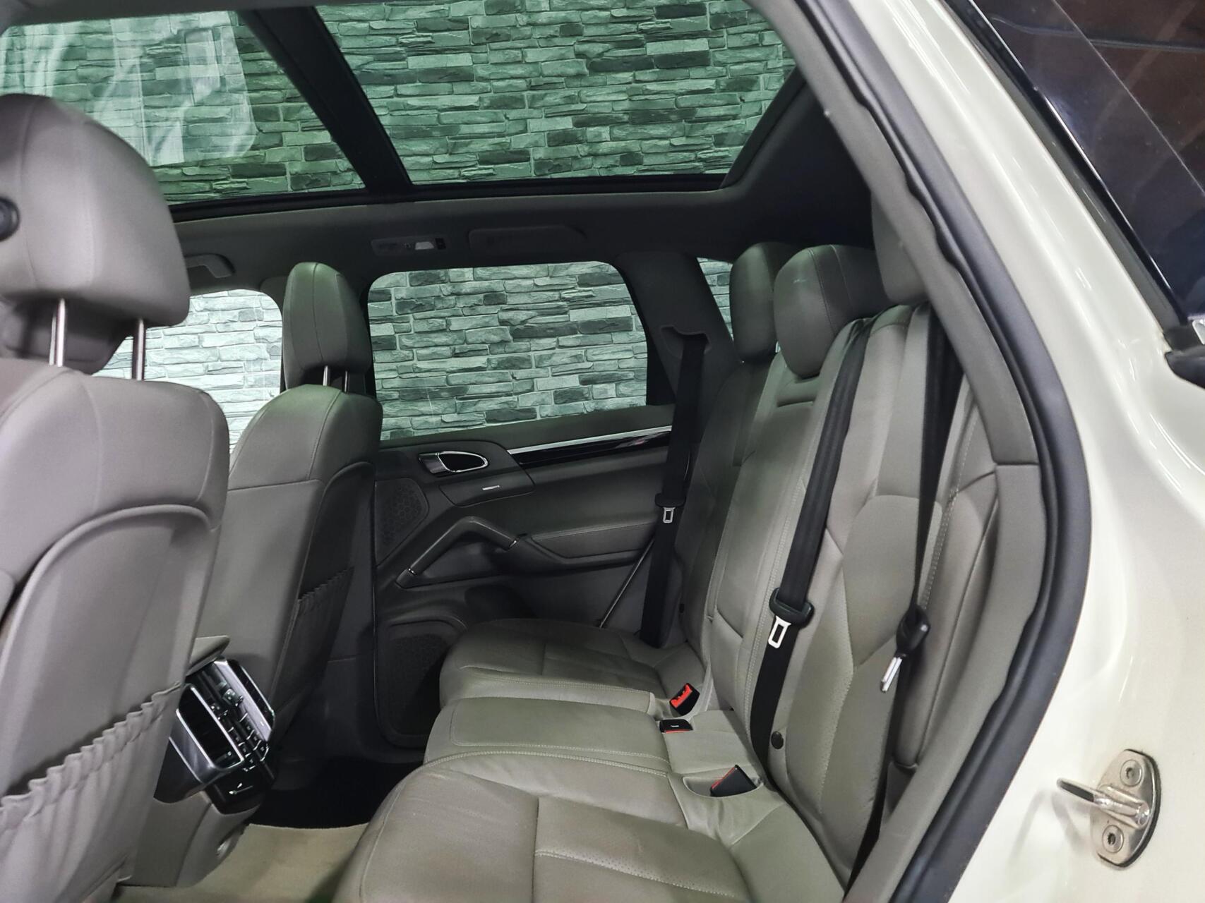 Foto van Porsche Cayenne