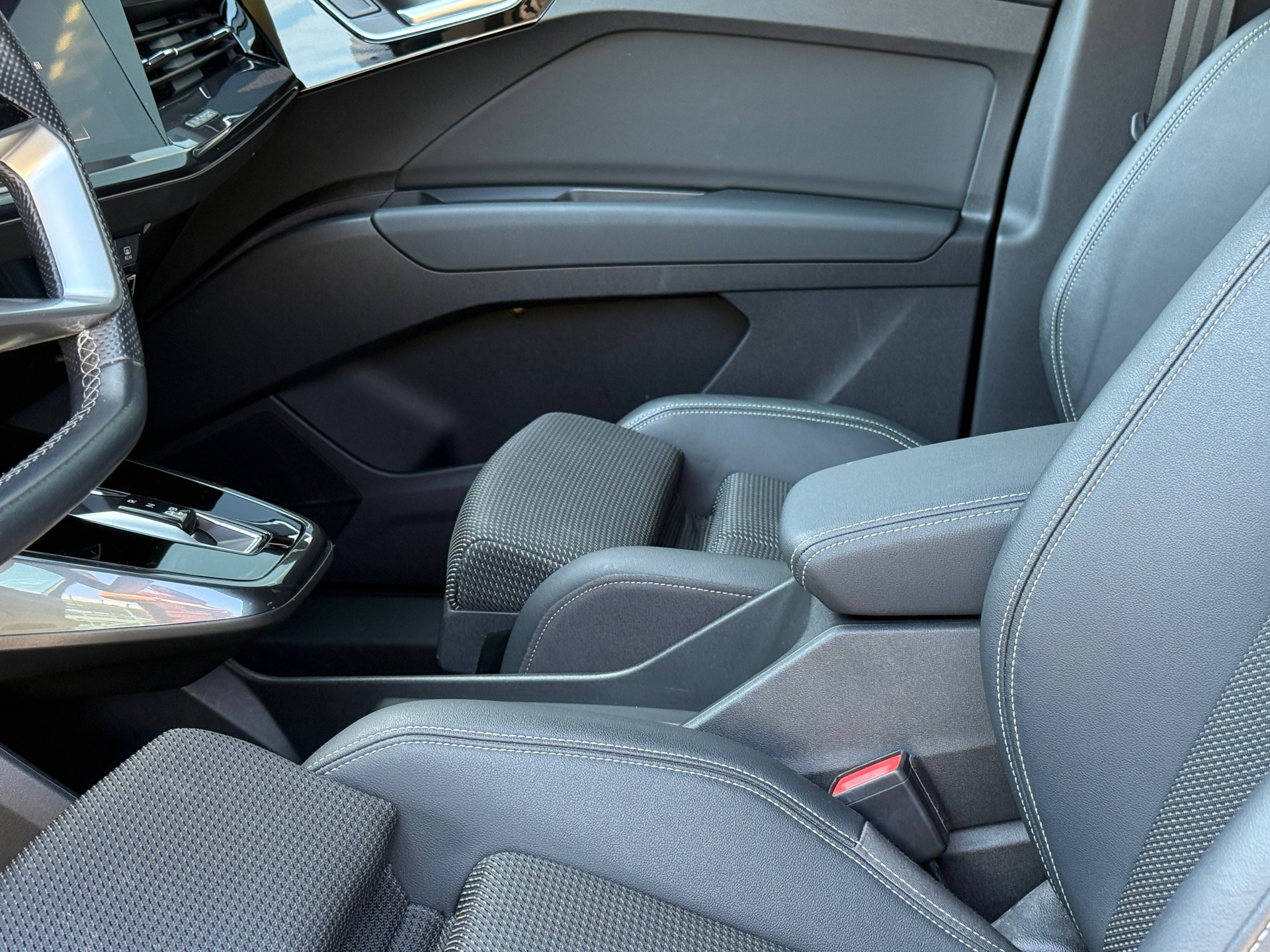 Foto van Audi Q4 Sportback 40 E-tron