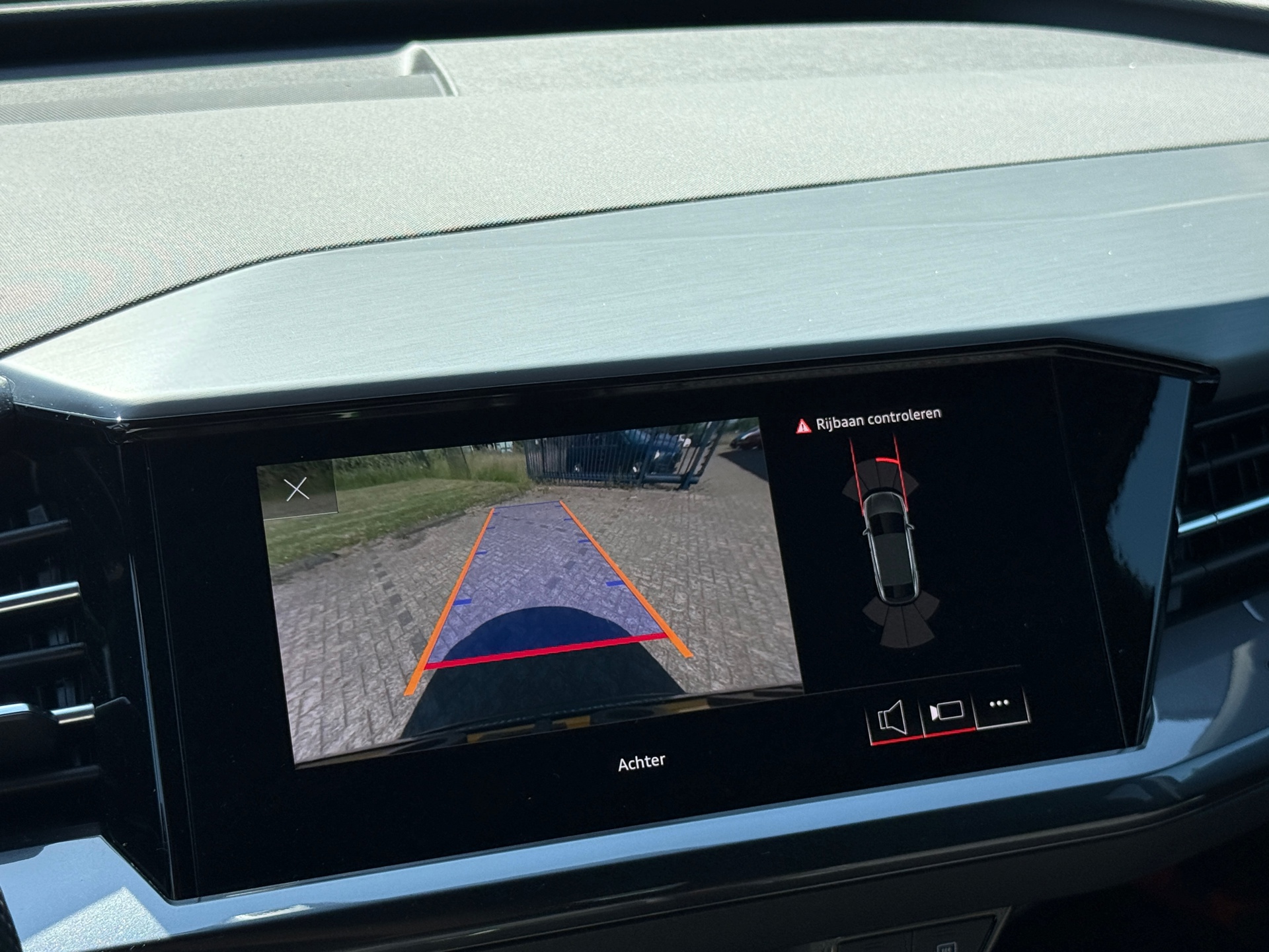 Foto van Audi Q4 Sportback 40 E-tron