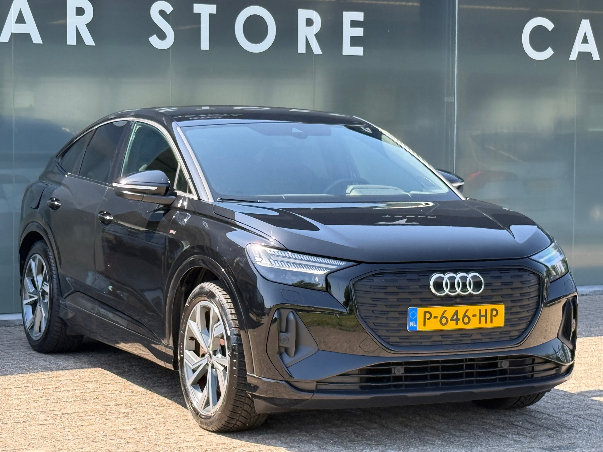 Foto van Audi Q4 Sportback 40 E-tron