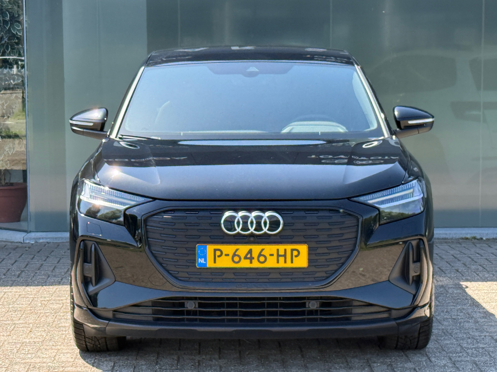 Foto van Audi Q4 Sportback 40 E-tron