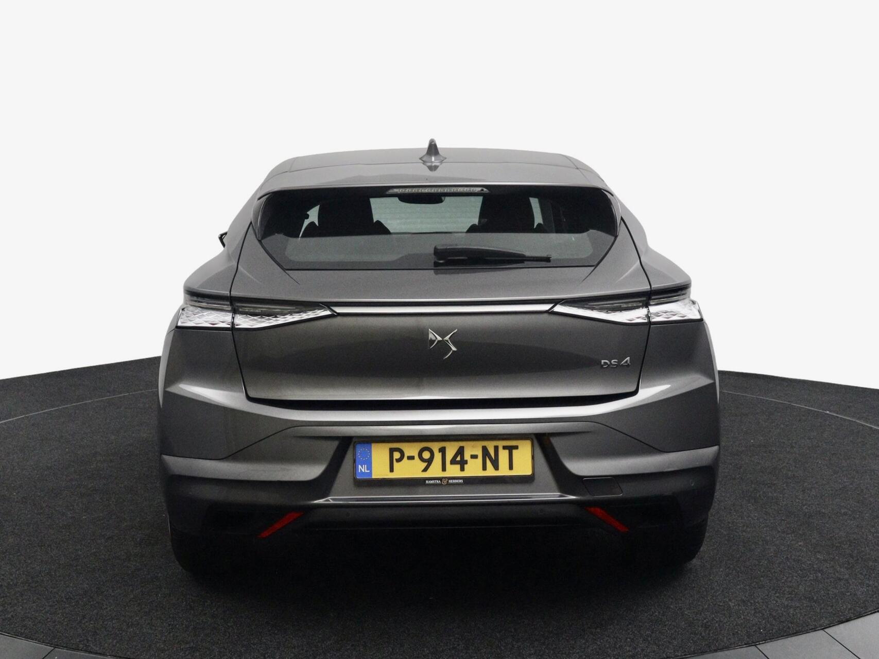 Foto van DS Ds4