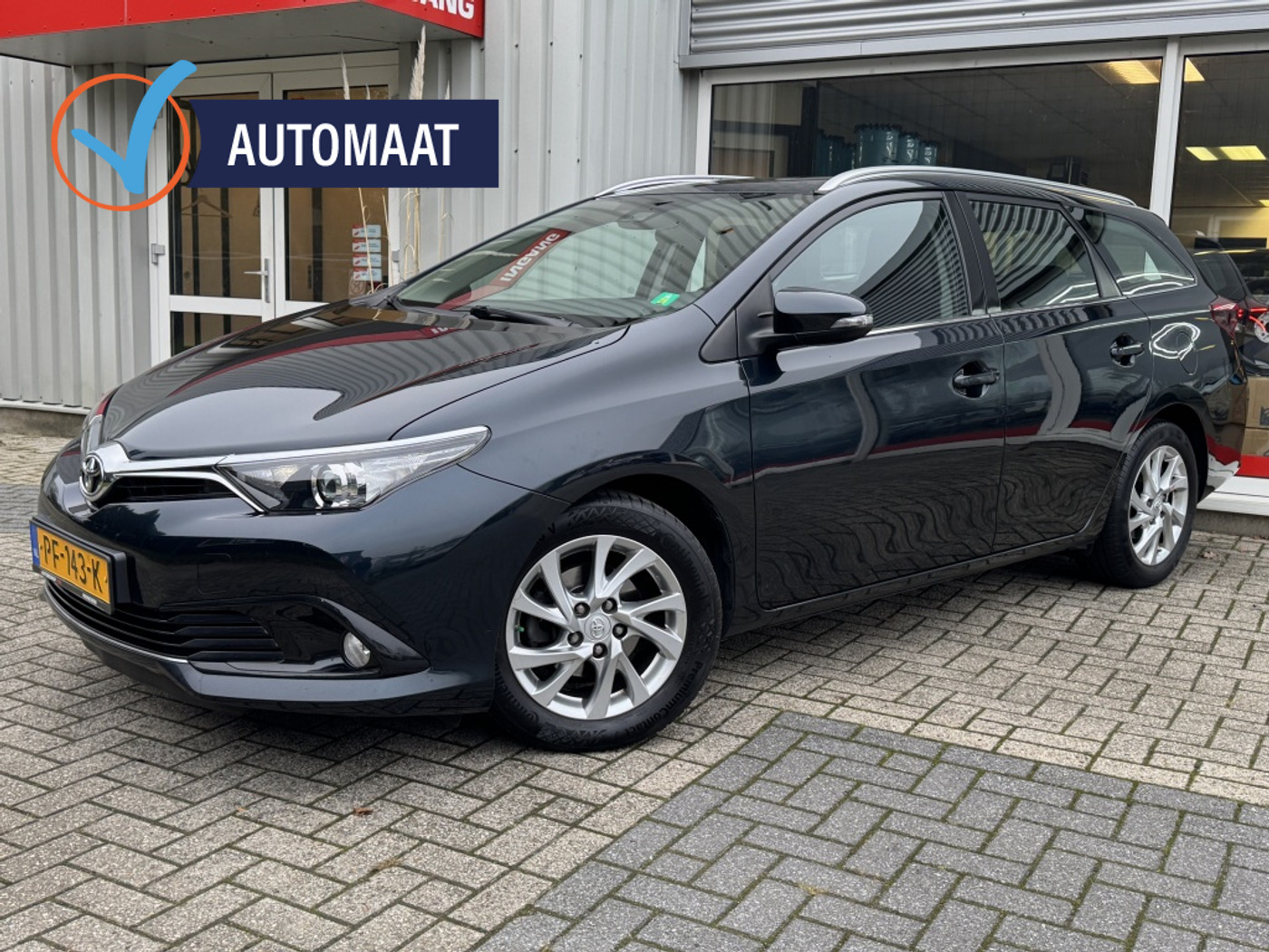 Toyota Toyota Auris 1.2T | NW. APK | AUTOMAAT | NAP | 2017 - voorkant