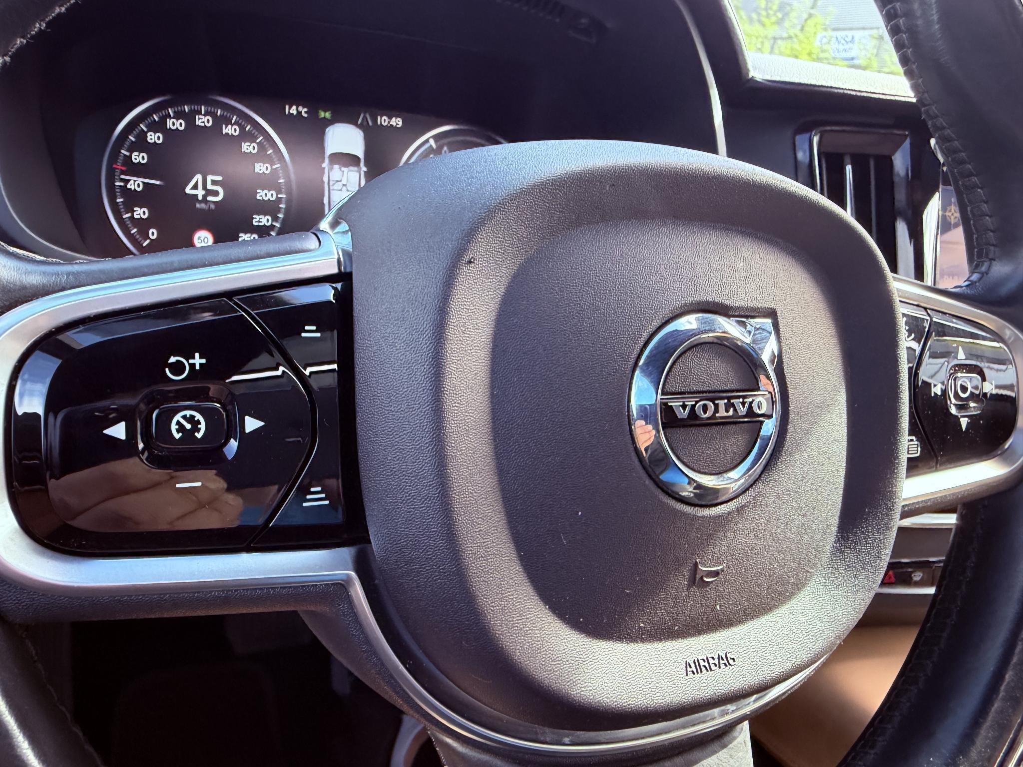 Foto van Volvo V90 T8 Twin Engine