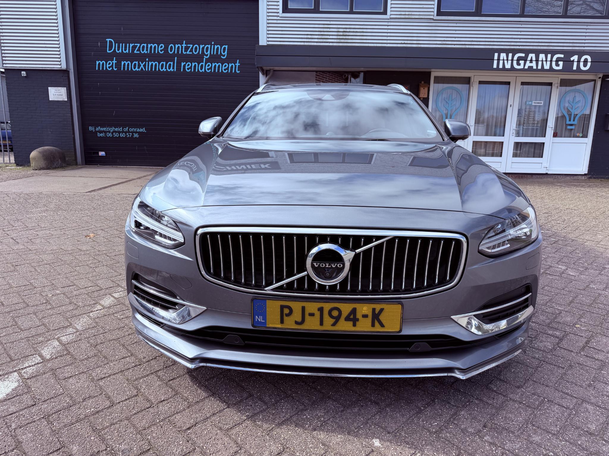 Foto van Volvo V90 T8 Twin Engine