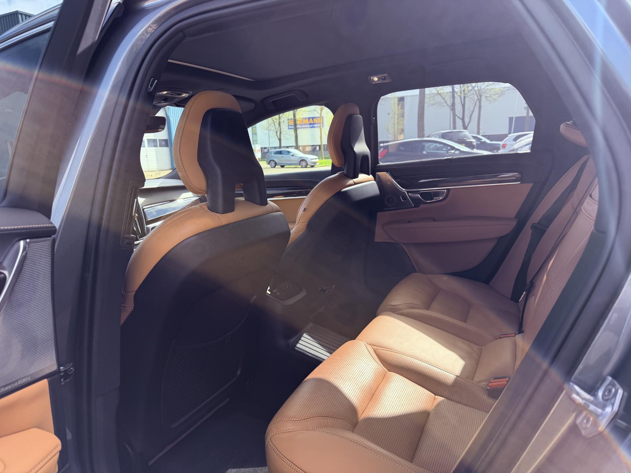 Foto van Volvo V90 T8 Twin Engine