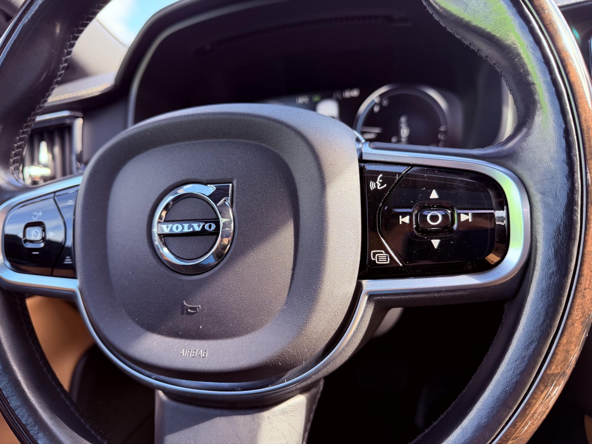 Foto van Volvo V90 T8 Twin Engine