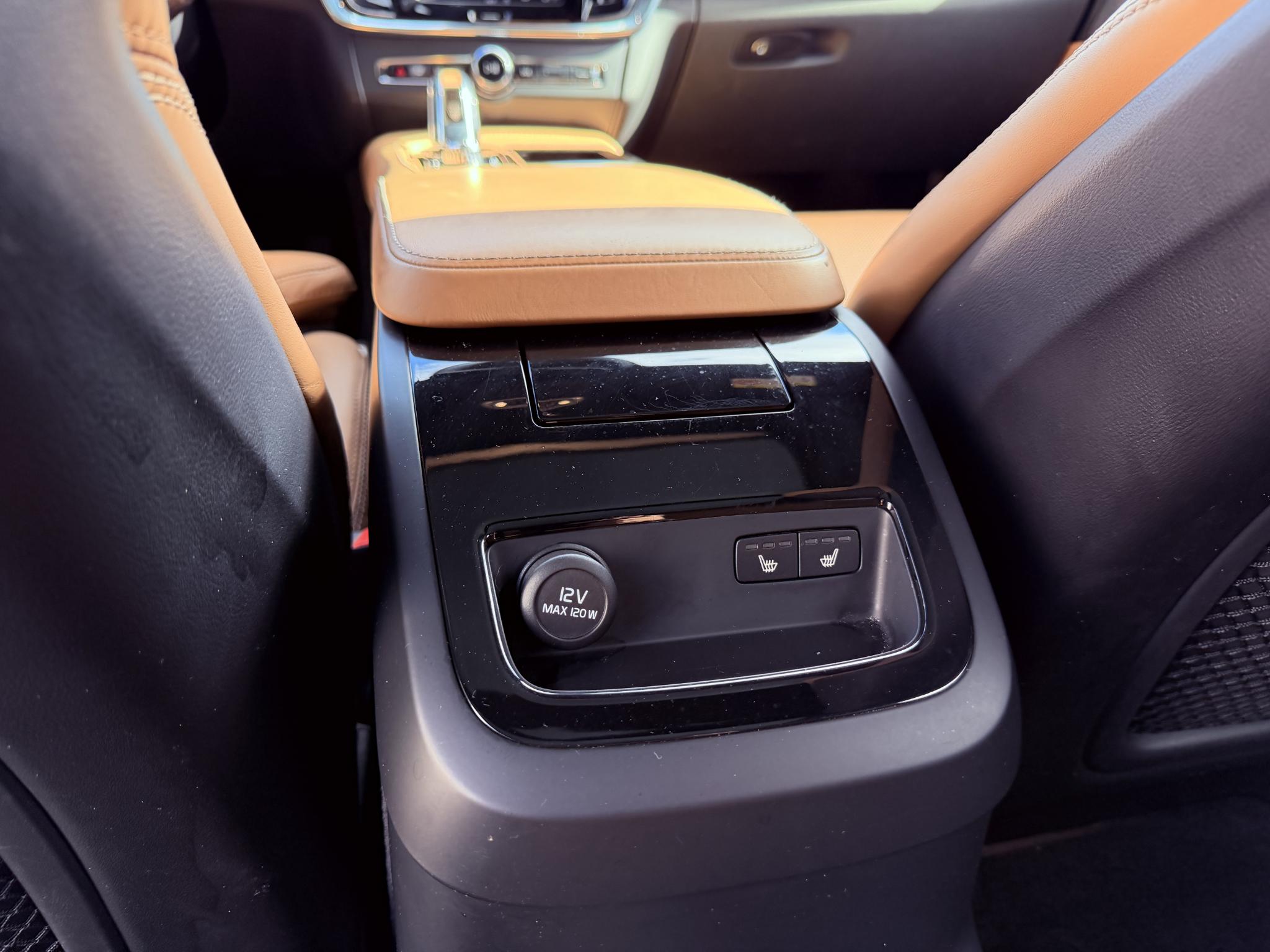 Foto van Volvo V90 T8 Twin Engine