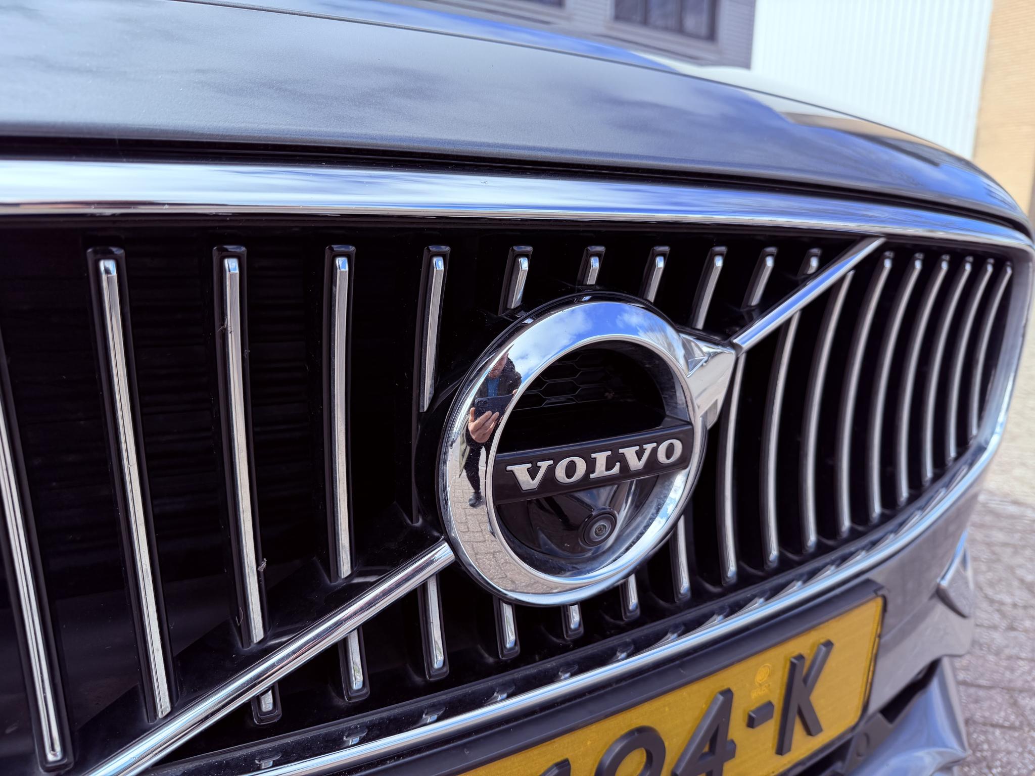 Foto van Volvo V90 T8 Twin Engine